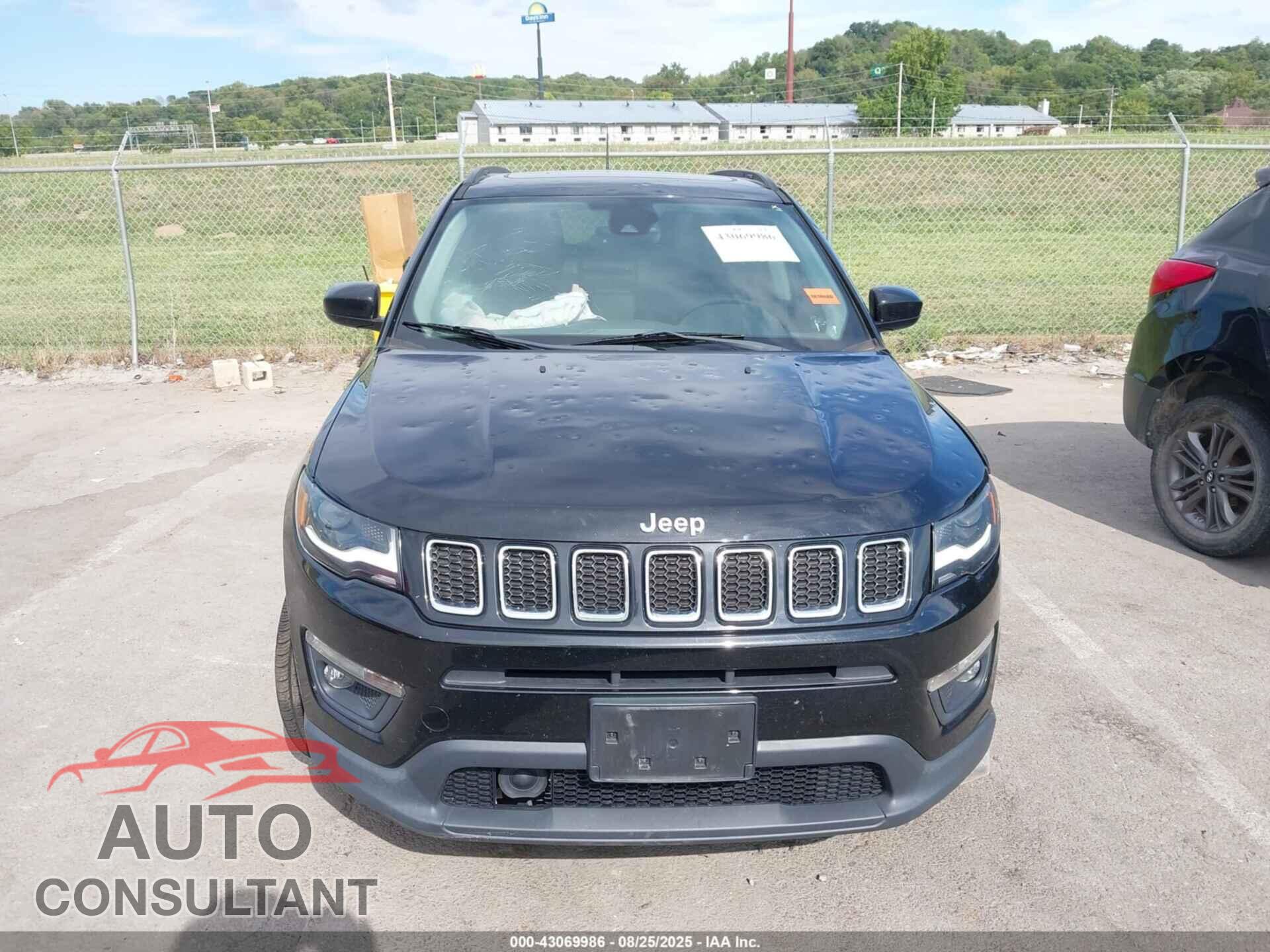 JEEP NEW COMPASS 2017 - 3C4NJDBB4HT628621