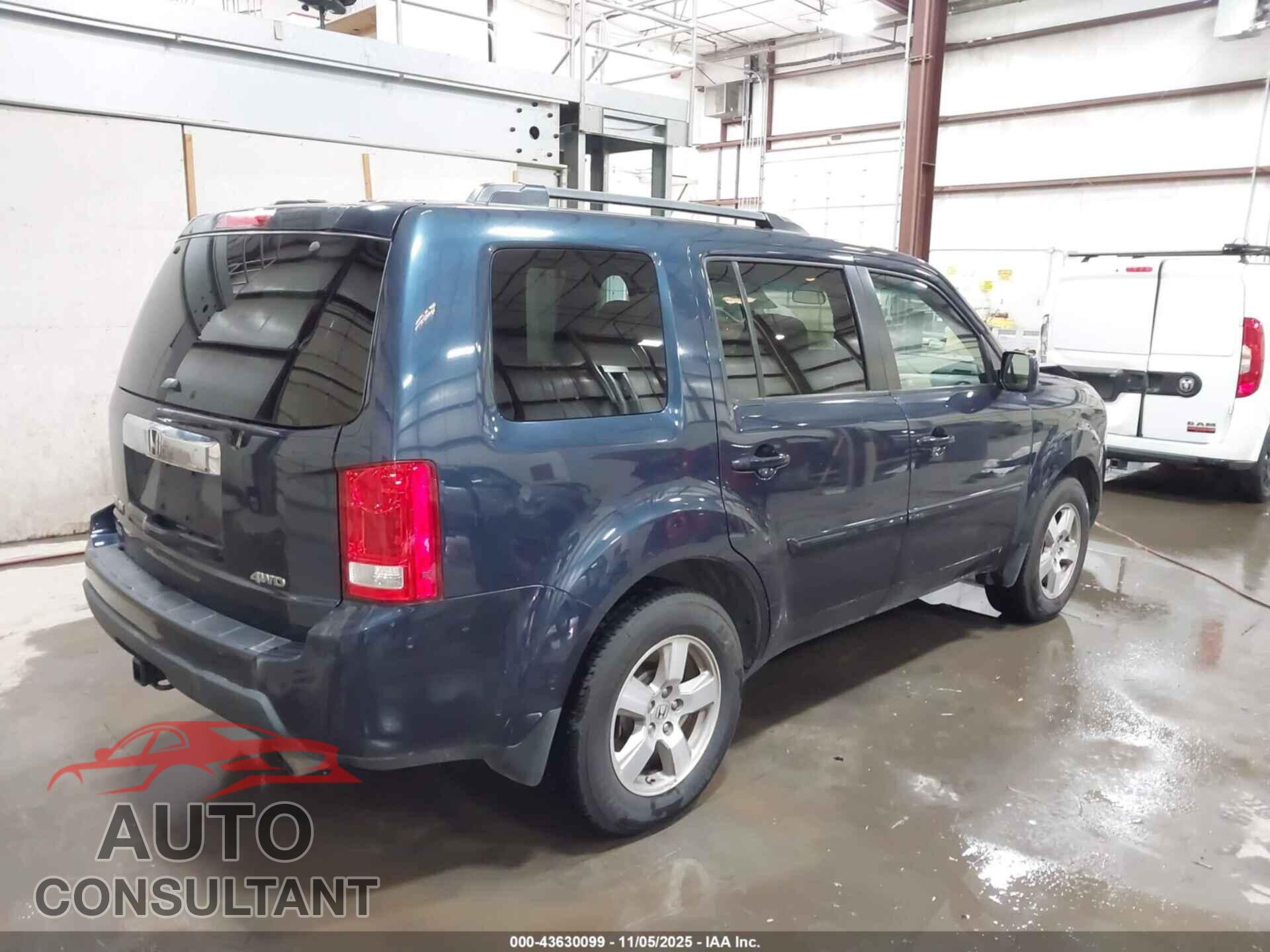 HONDA PILOT 2011 - 5FNYF4H45BB103063