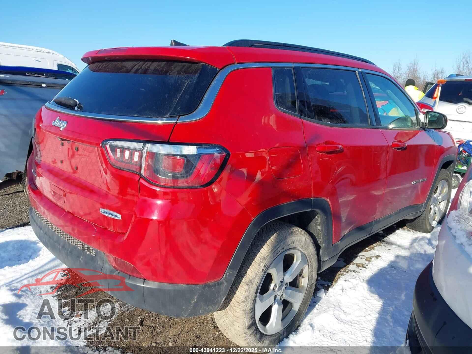 JEEP COMPASS 2019 - 3C4NJDBBXKT813165