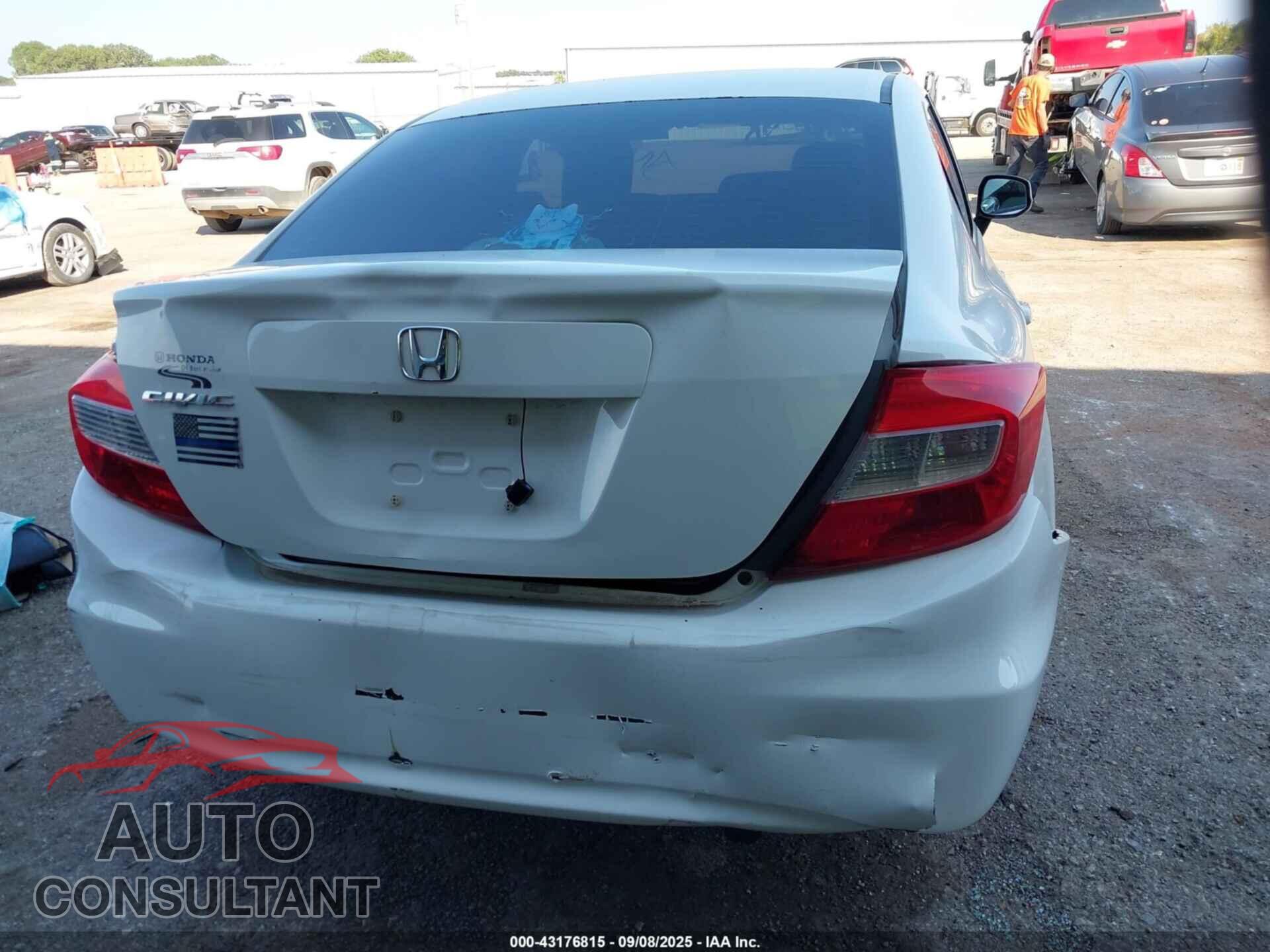 HONDA CIVIC 2012 - 2HGFB2F54CH323570