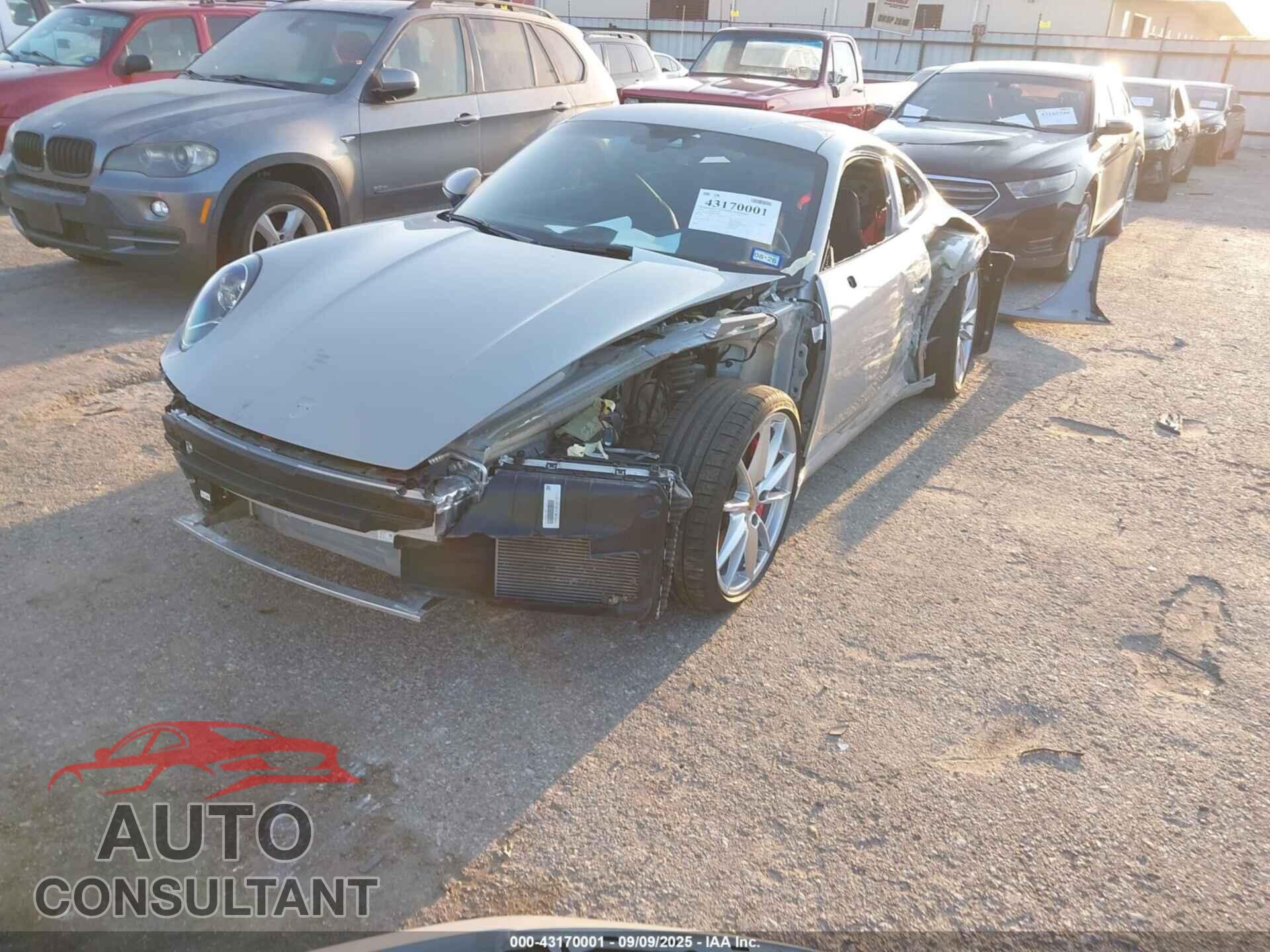 PORSCHE 911 2024 - WP0AB2A98RS279867