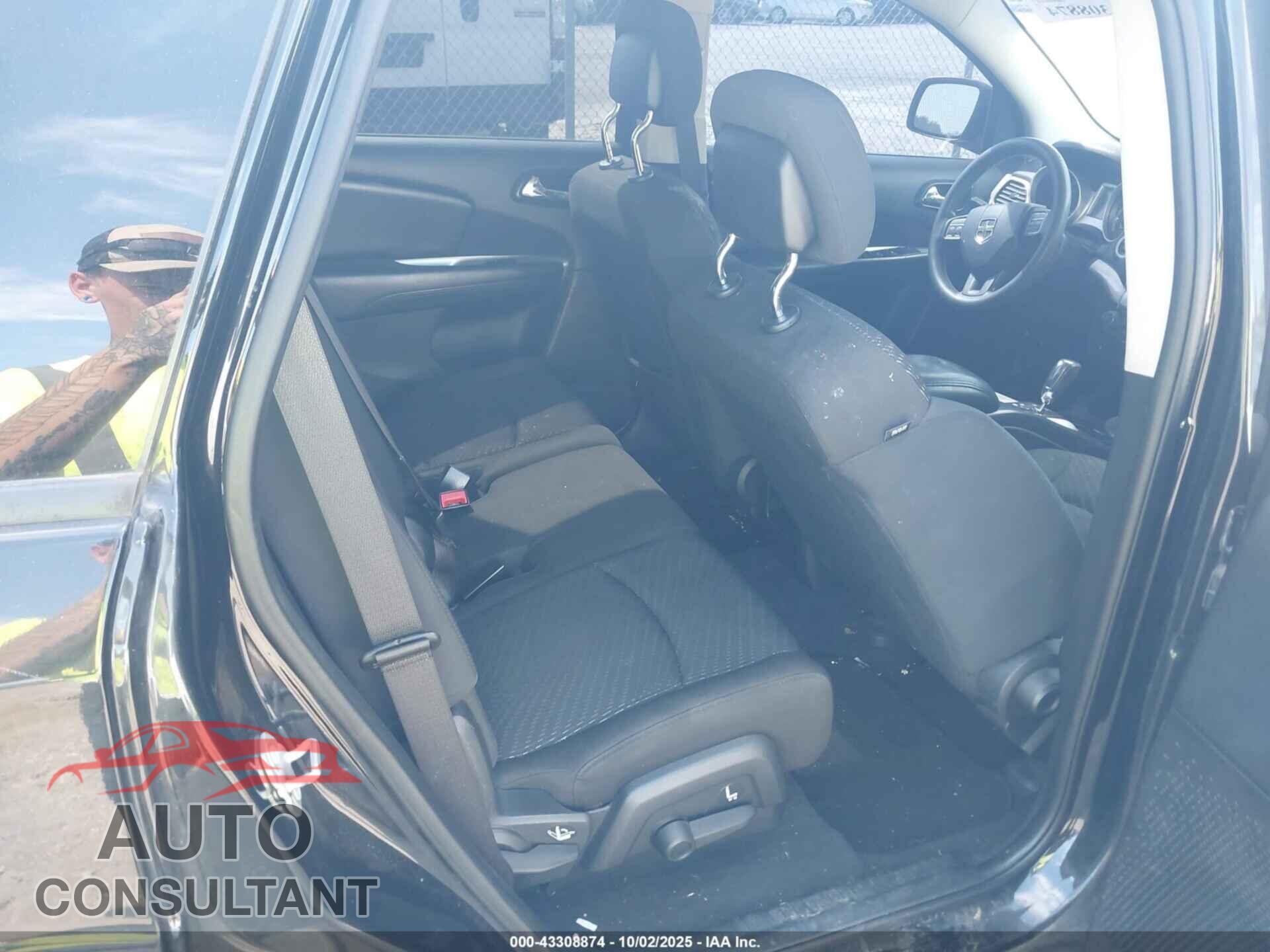 DODGE JOURNEY 2017 - 3C4PDCAB7HT706904