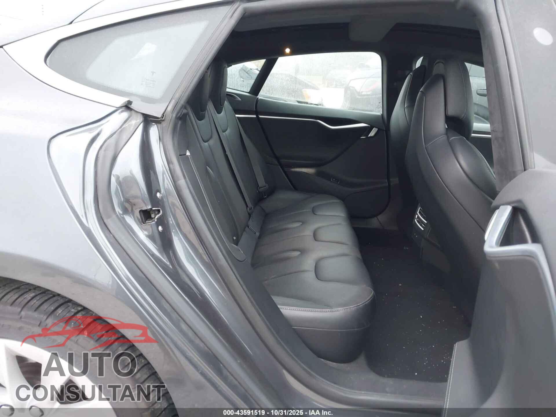 TESLA MODEL S 2017 - 5YJSA1E25HF176402