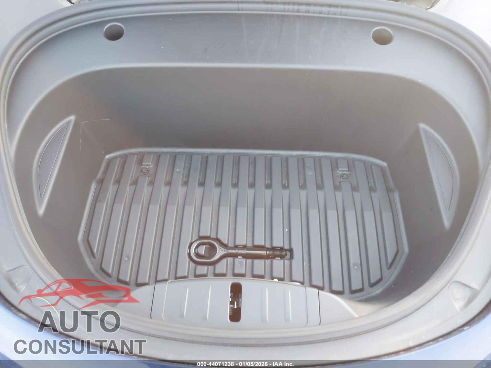 TESLA MODEL 3 2023 - 5YJ3E1EA7PF614559