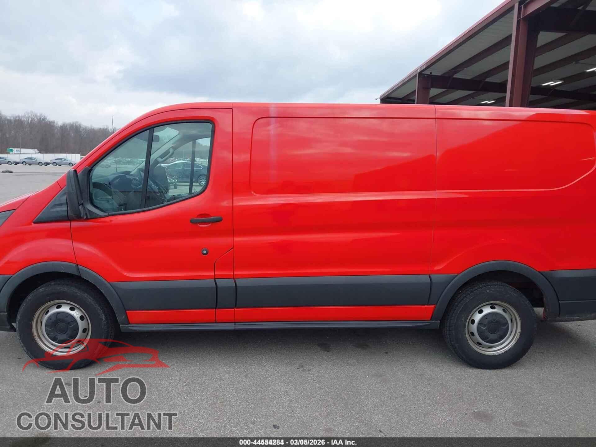 FORD TRANSIT-150 2017 - 1FTYE1ZM6HKB35953