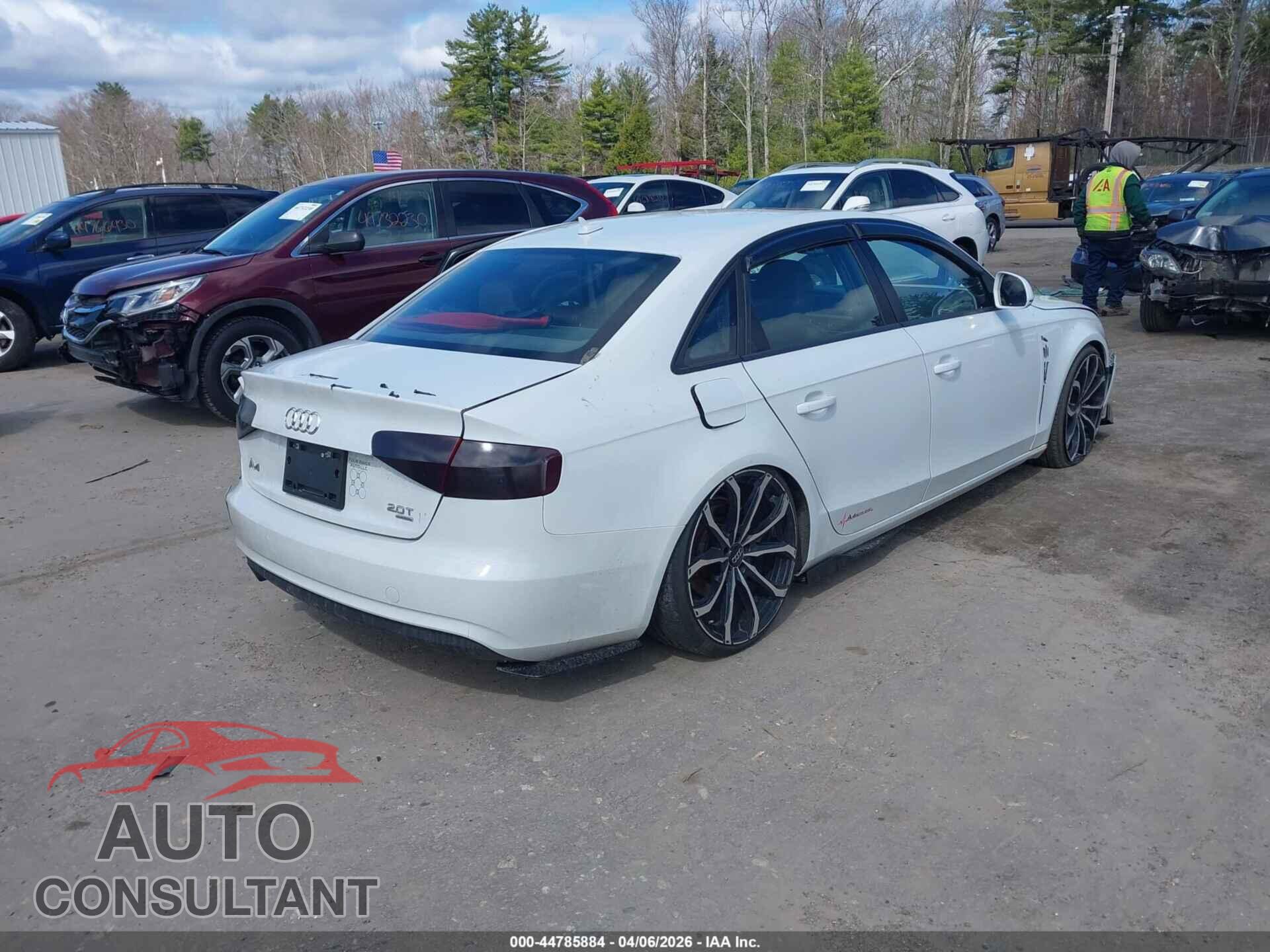 AUDI A4 2013 - WAUBFAFL9DN038802