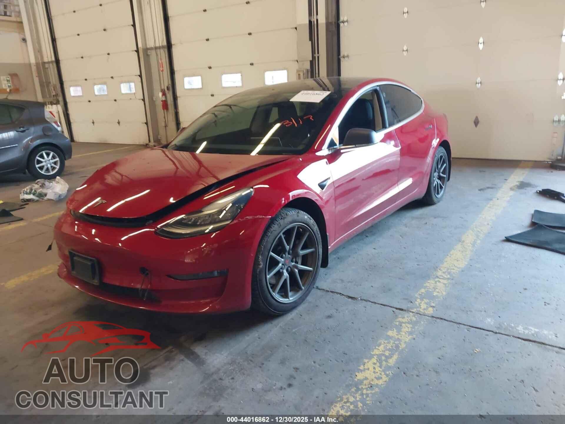 TESLA MODEL 3 2018 - 5YJ3E1EA5JF057495