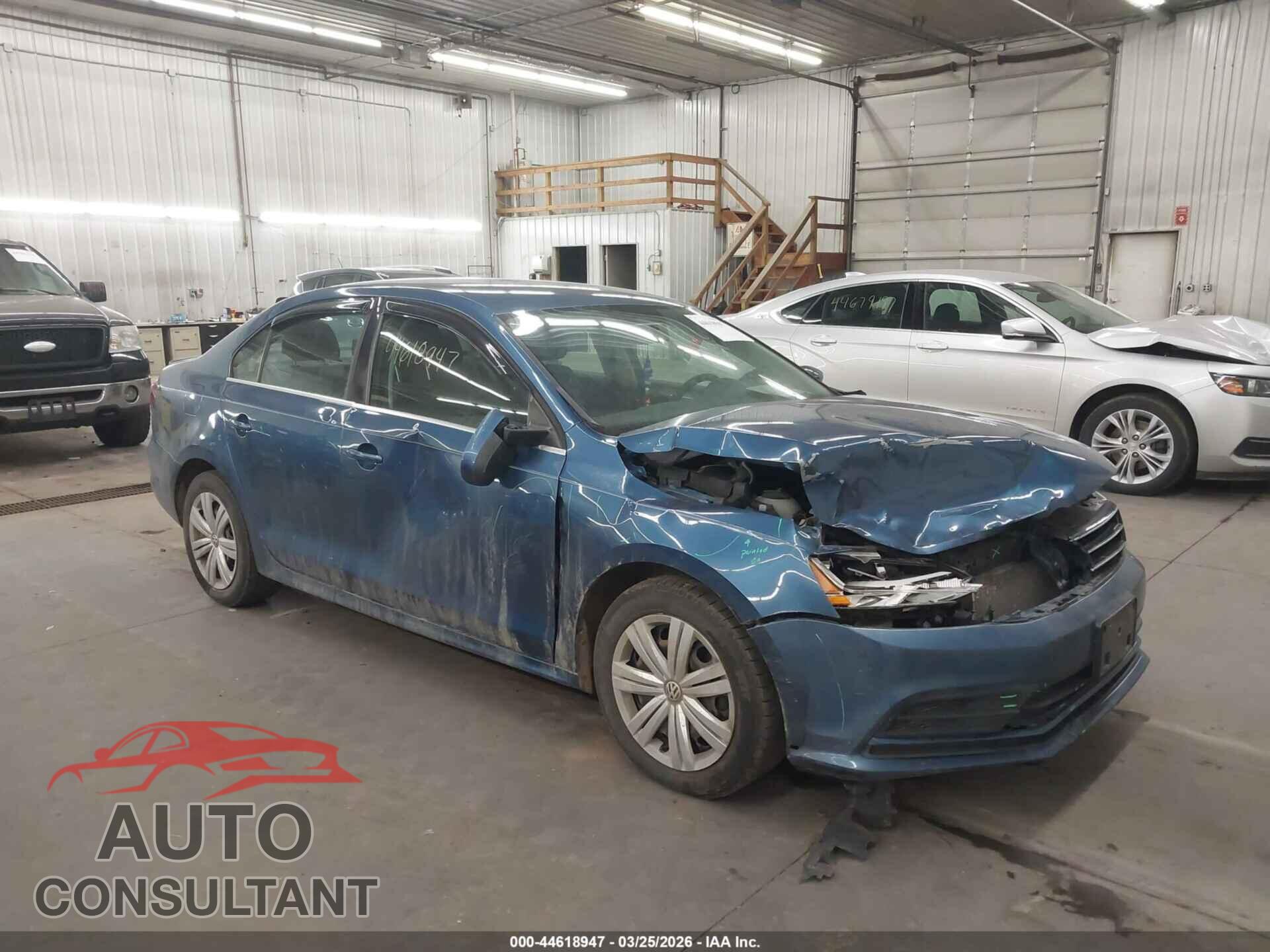 VOLKSWAGEN JETTA 2017 - 3VW2B7AJ7HM255978