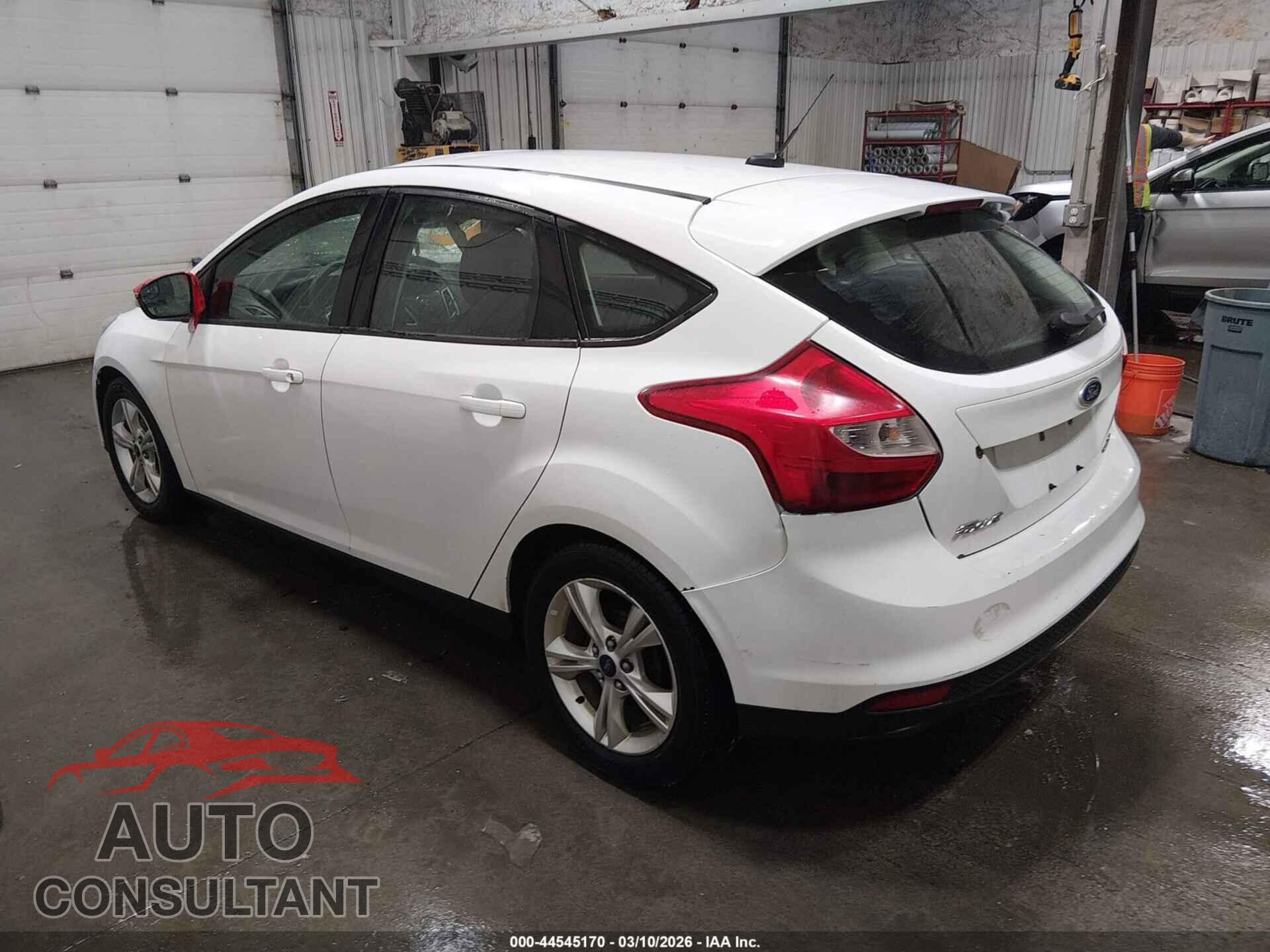 FORD FOCUS 2013 - 1FADP3K25DL336217