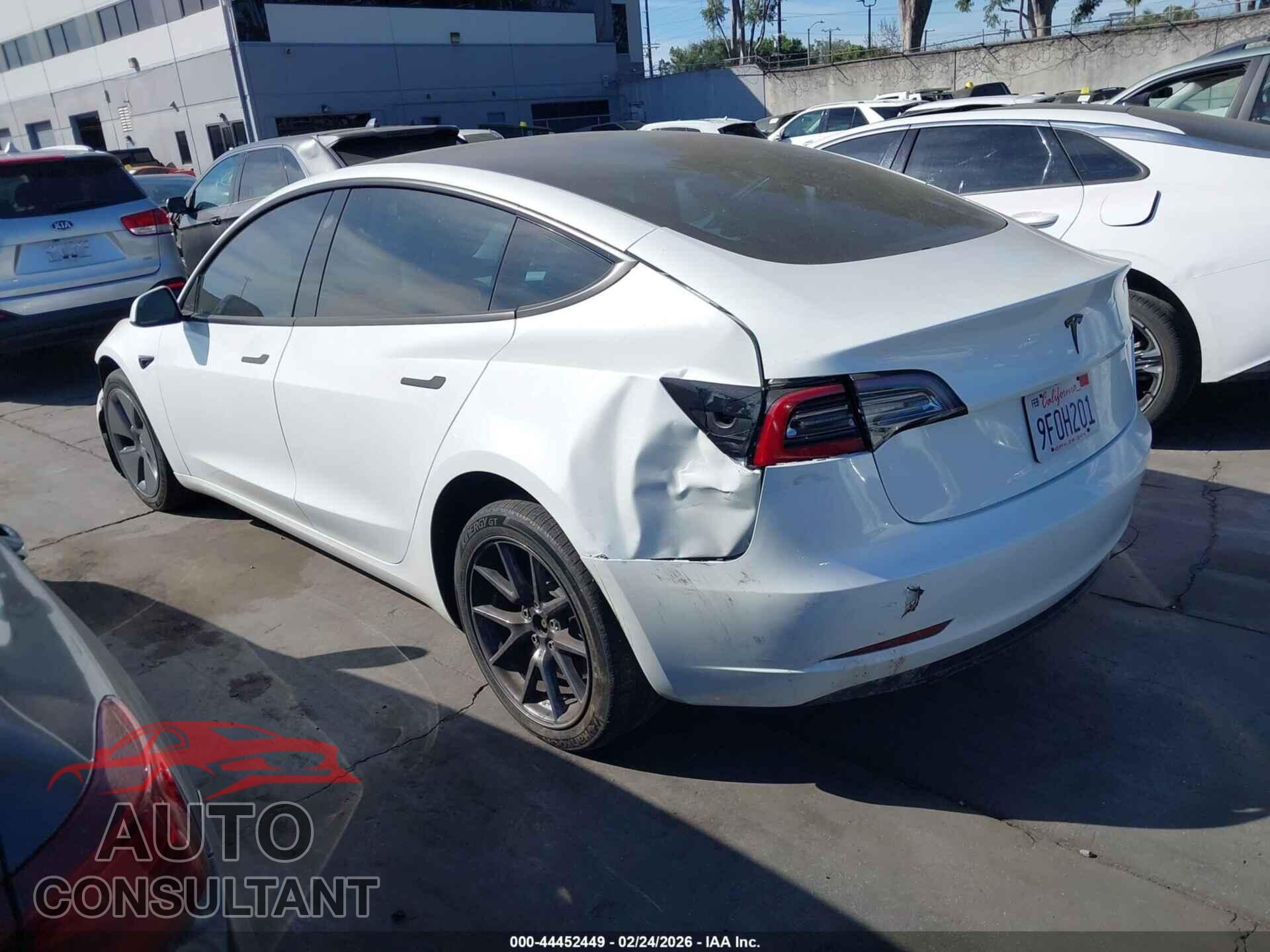 TESLA MODEL 3 2023 - 5YJ3E1EA0PF490084
