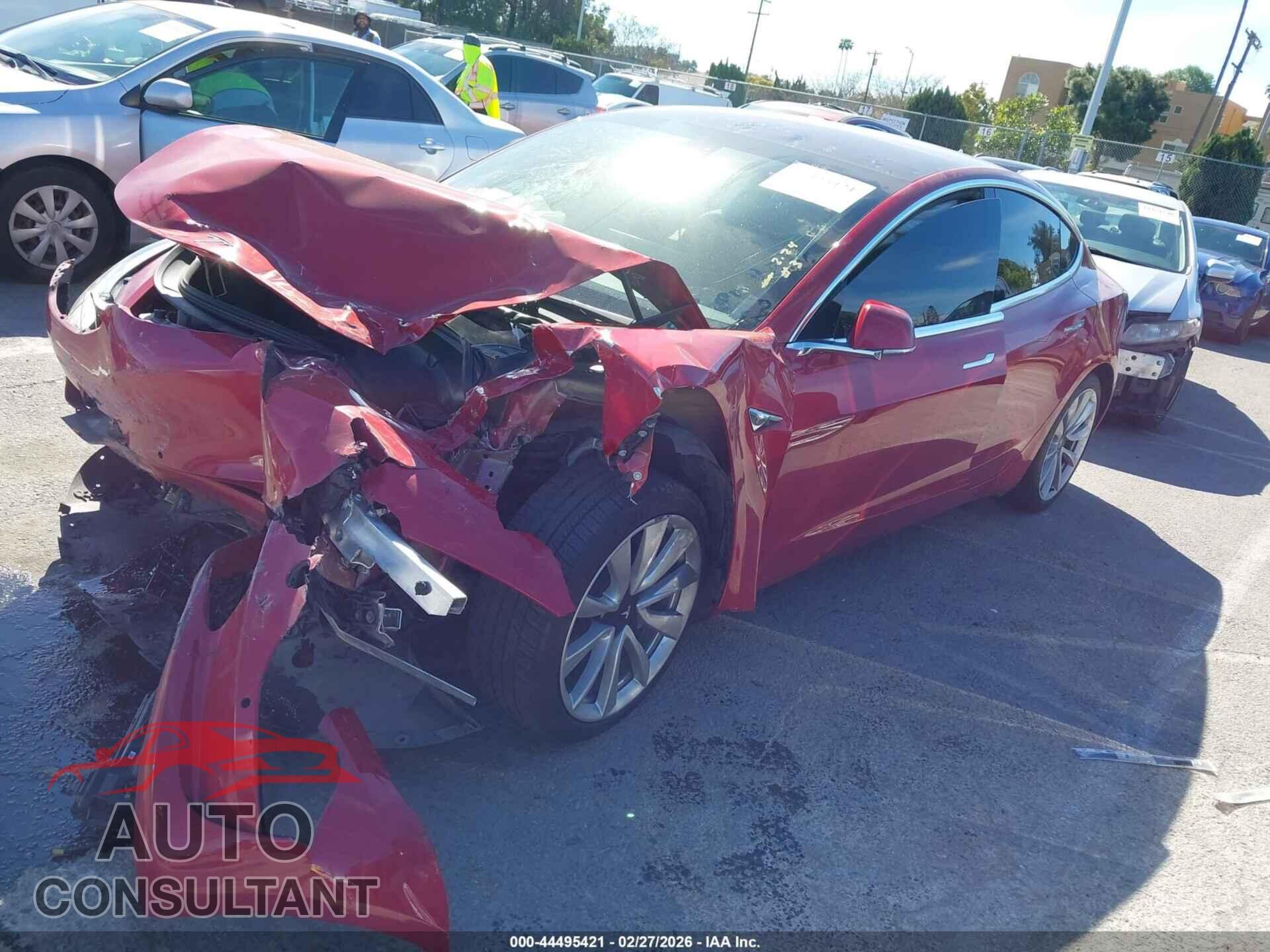 TESLA MODEL 3 2018 - 5YJ3E1EA0JF061499