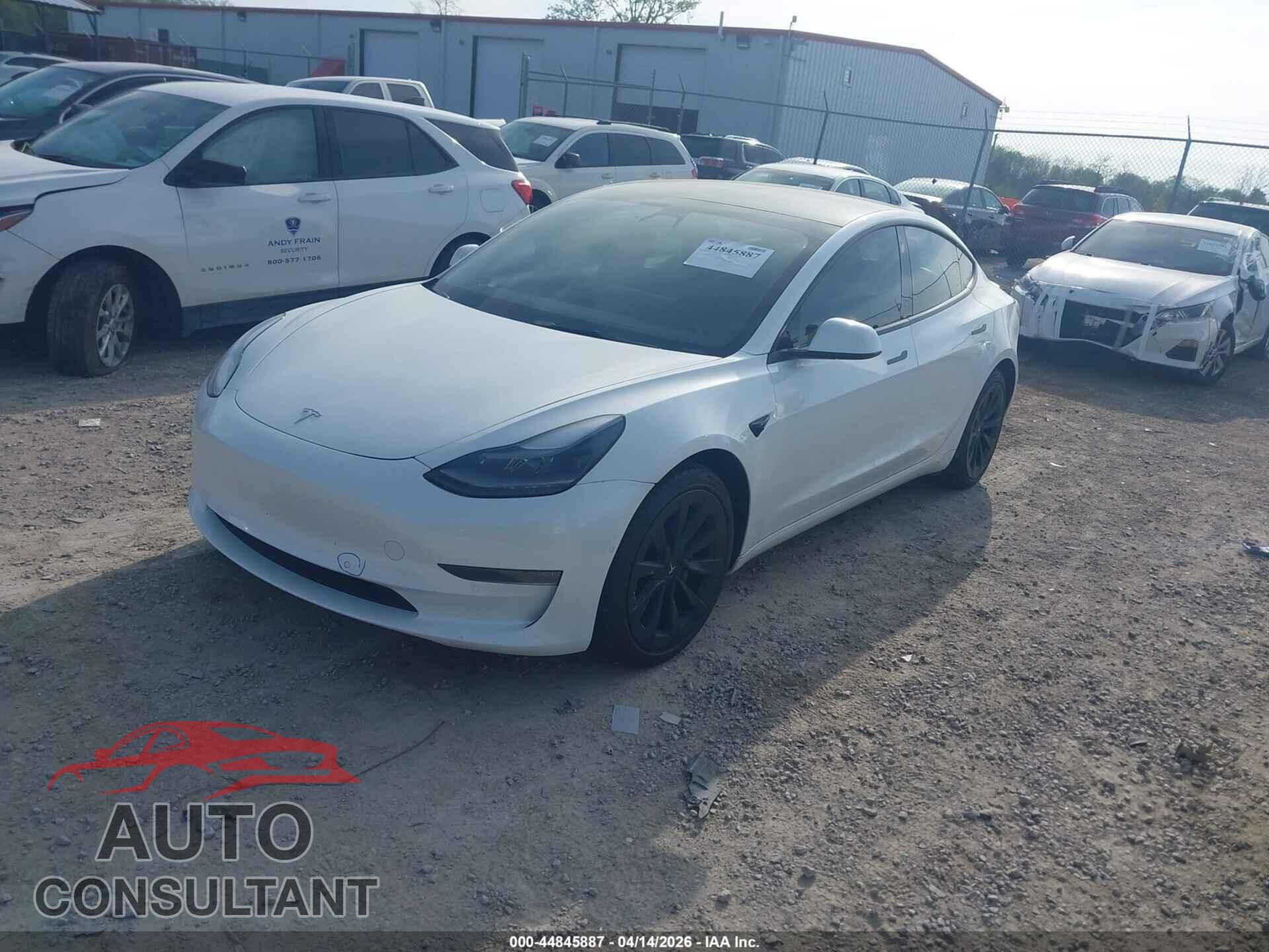 TESLA MODEL 3 2022 - 5YJ3E1EB2NF124567
