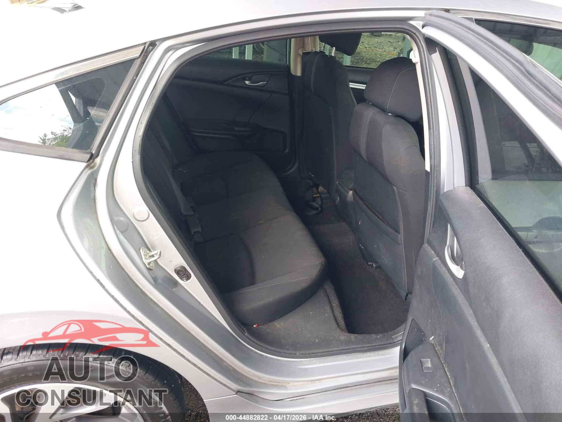 HONDA CIVIC 2017 - 2HGFC2F70HH528289