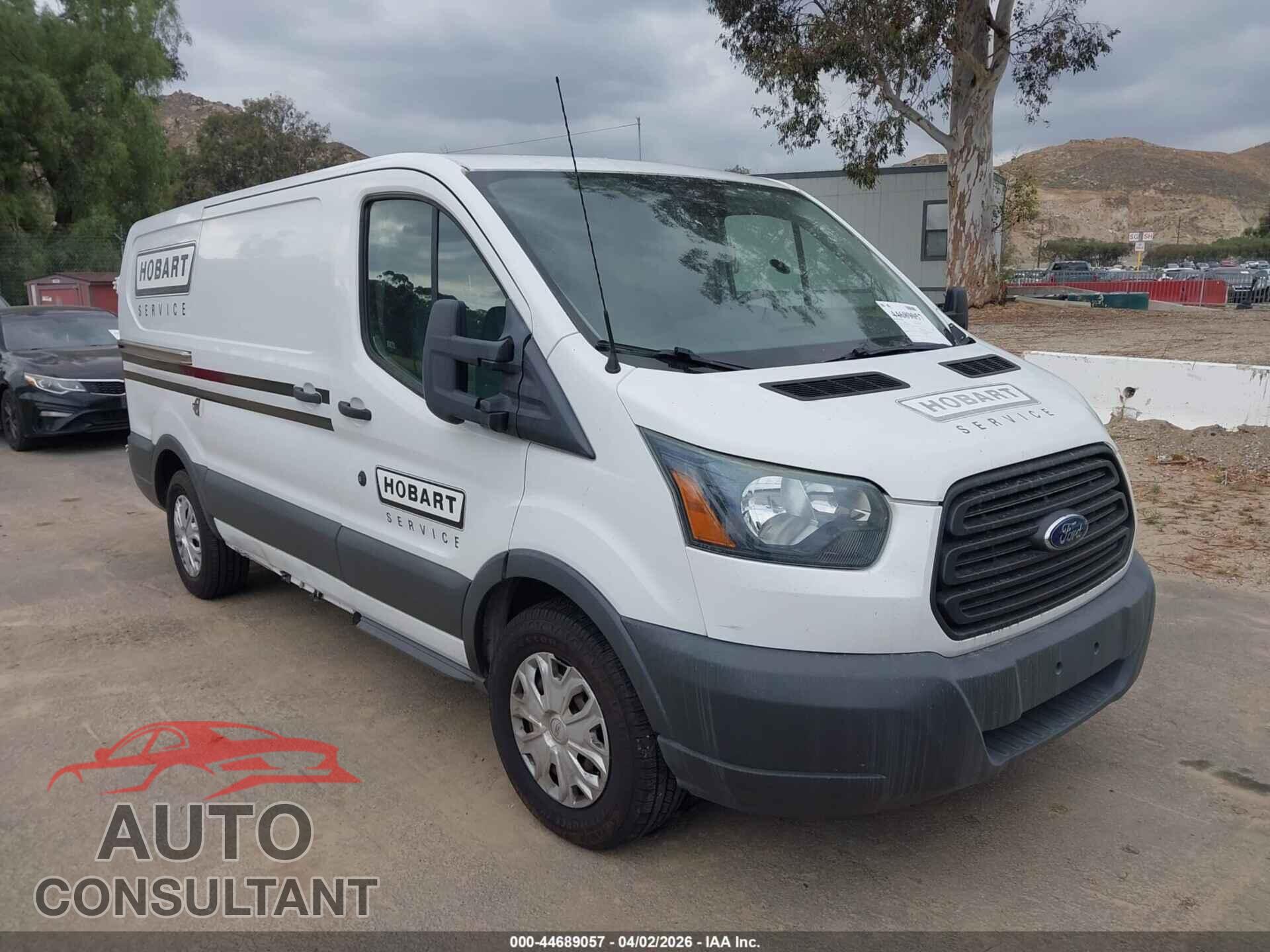 FORD TRANSIT-150 2017 - 1FTYE1YM5HKA37790