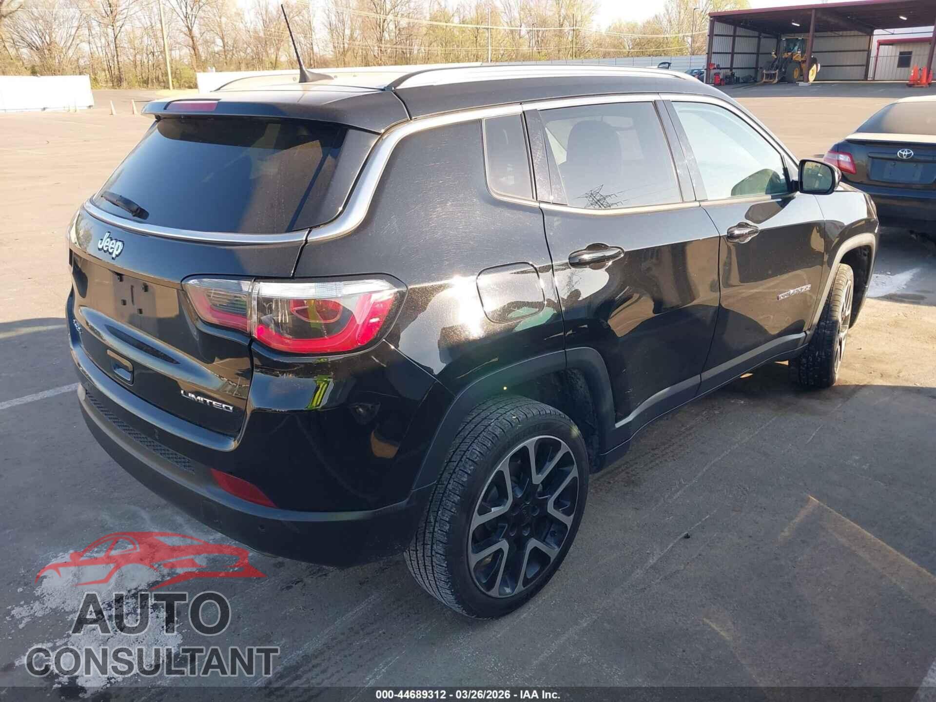 JEEP COMPASS 2018 - 3C4NJDCB4JT436748