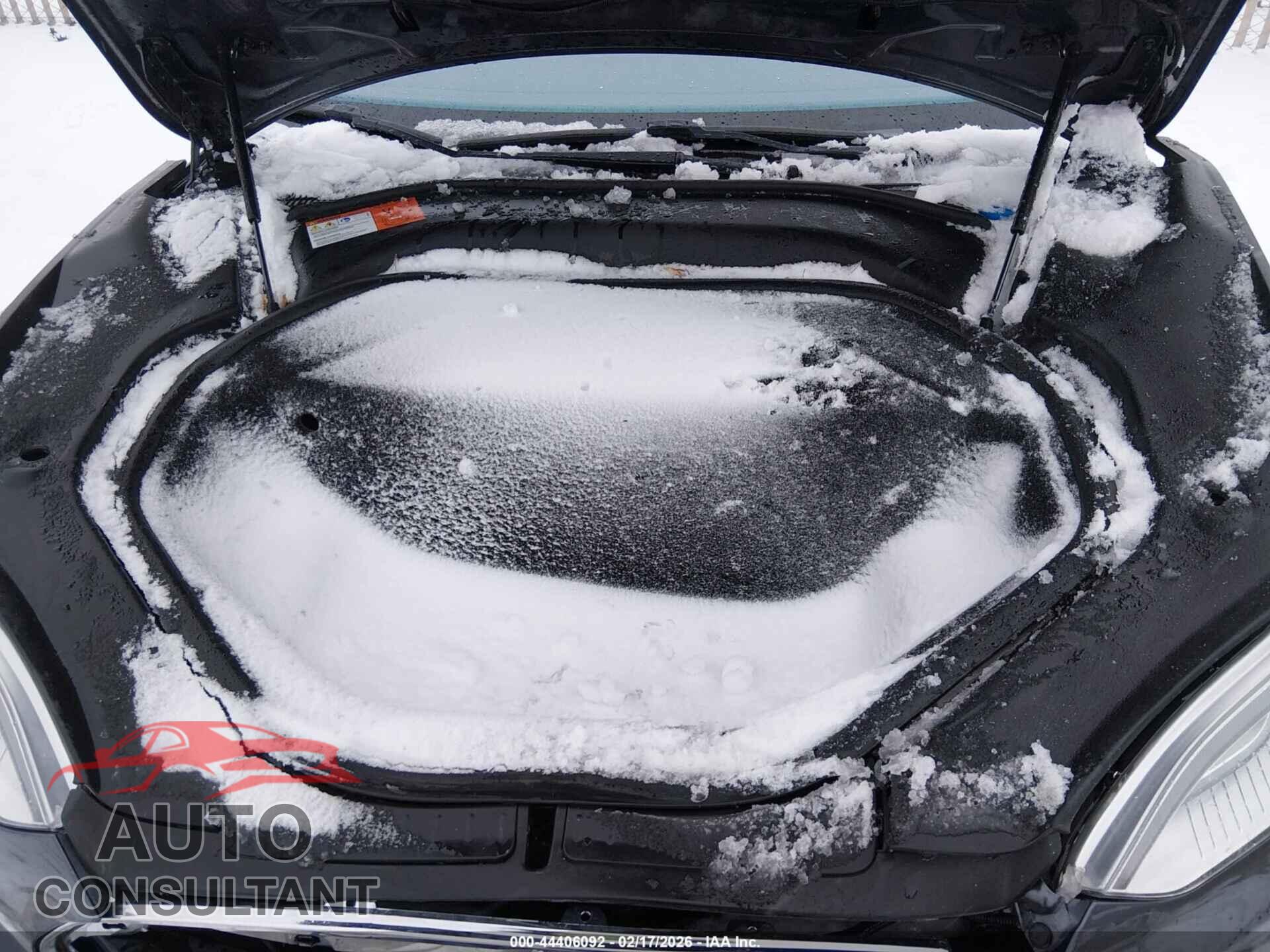 TESLA MODEL S 2015 - 5YJSA1E26FF112074