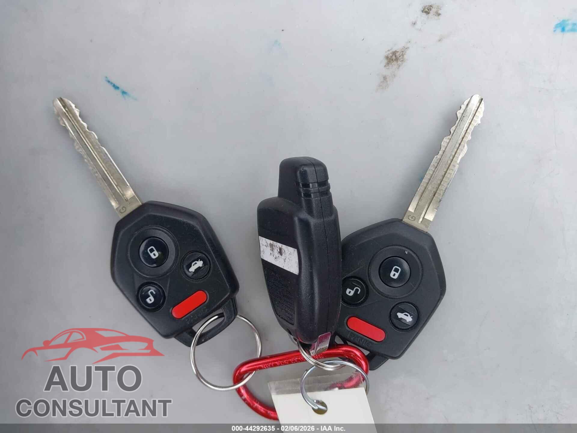 SUBARU FORESTER 2017 - JF2SJAEC3HH482377