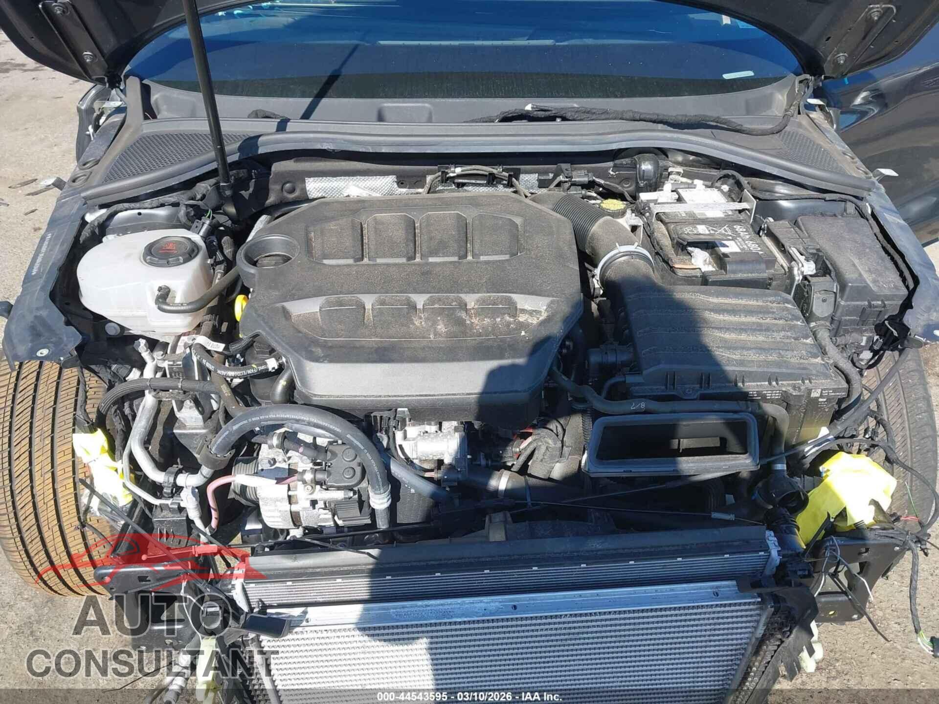 AUDI A3 2024 - WAUGUDGY3RA042348