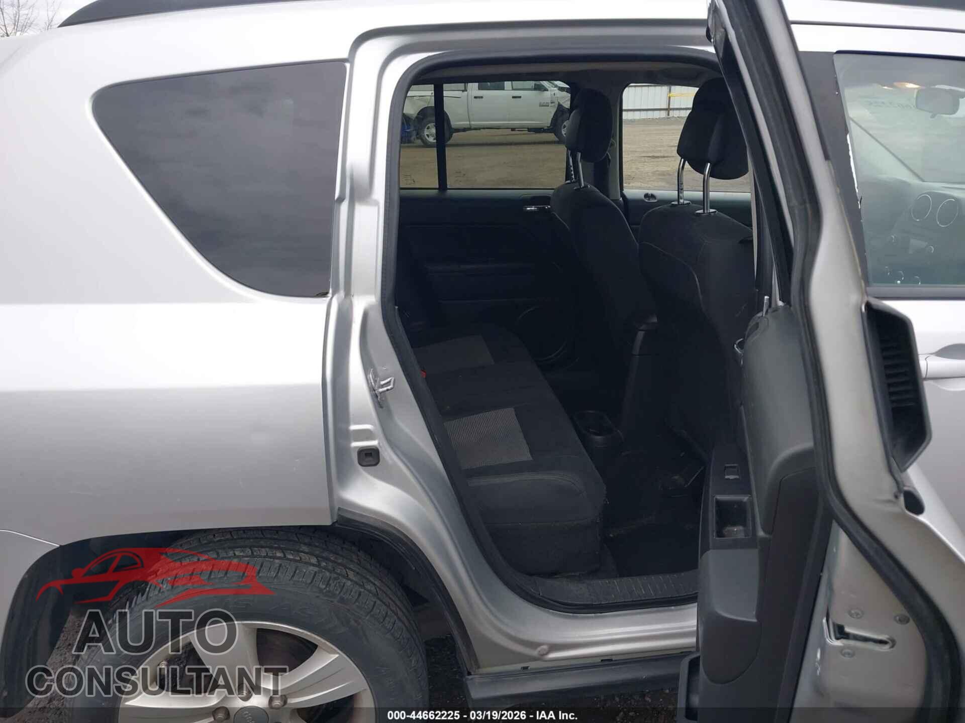 JEEP COMPASS 2012 - 1C4NJDBB5CD539672