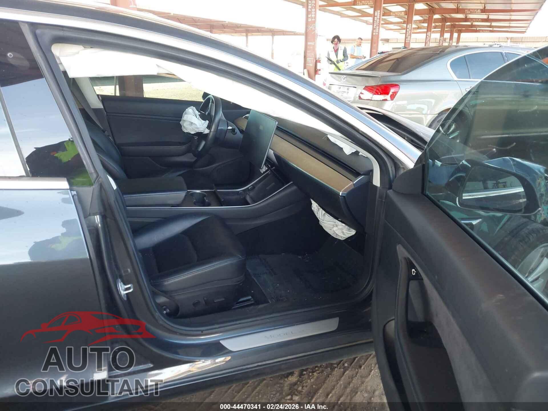 TESLA MODEL 3 2018 - 5YJ3E1EA3JF101509