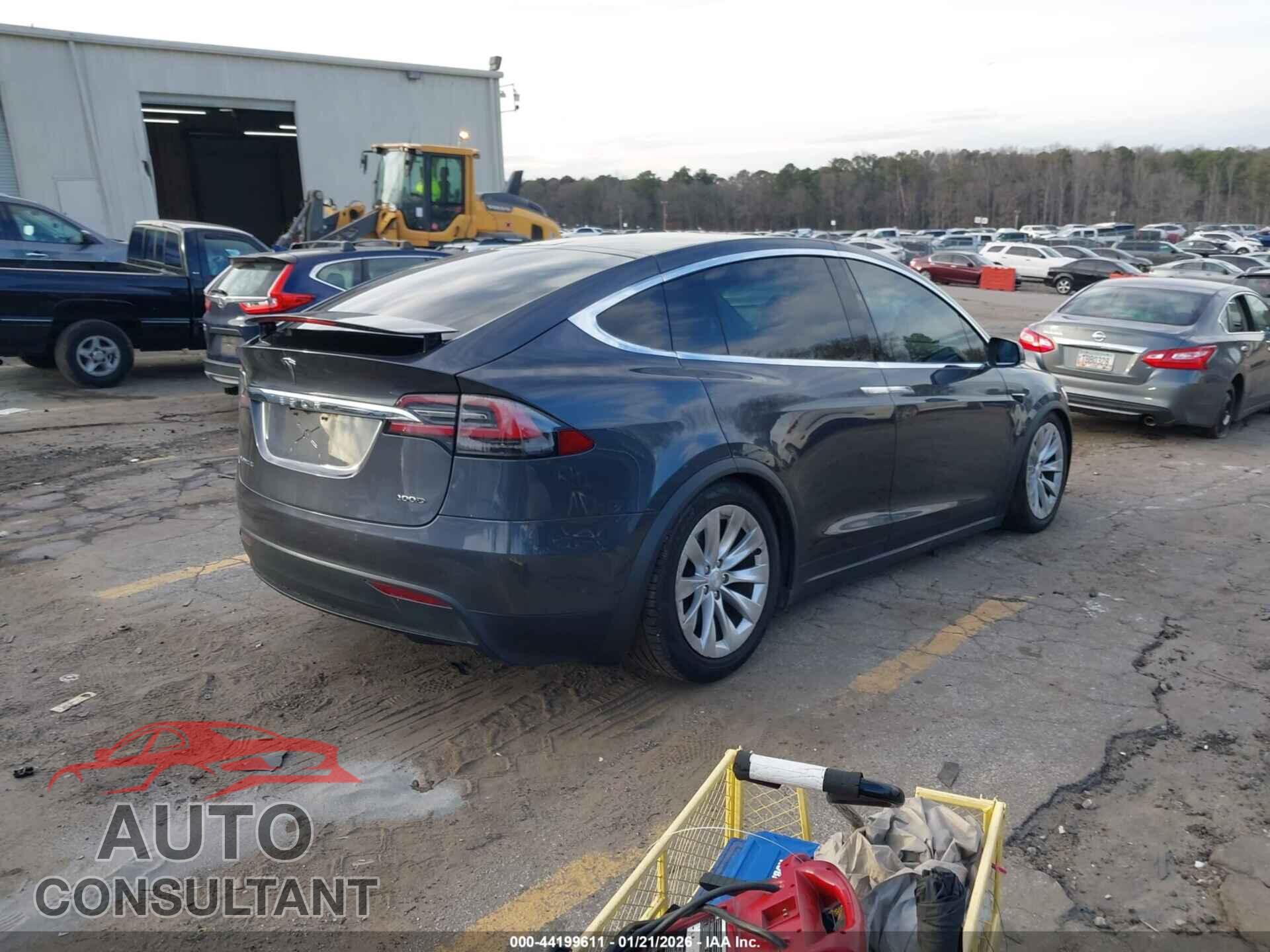 TESLA MODEL X 2017 - 5YJXCBE20HF063821
