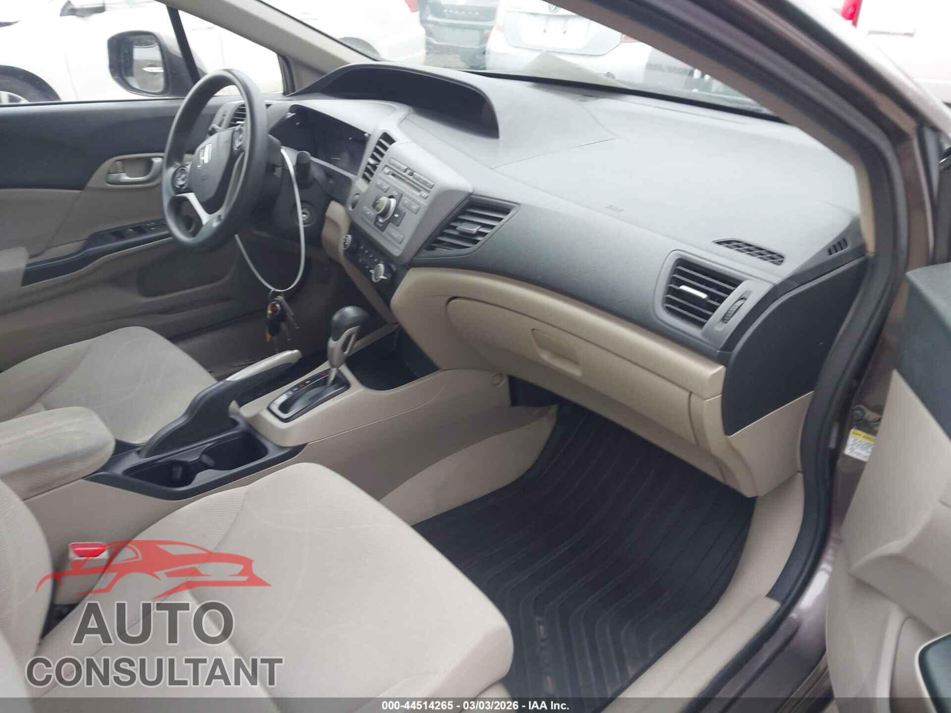 HONDA CIVIC 2012 - 2HGFB2F52CH529289