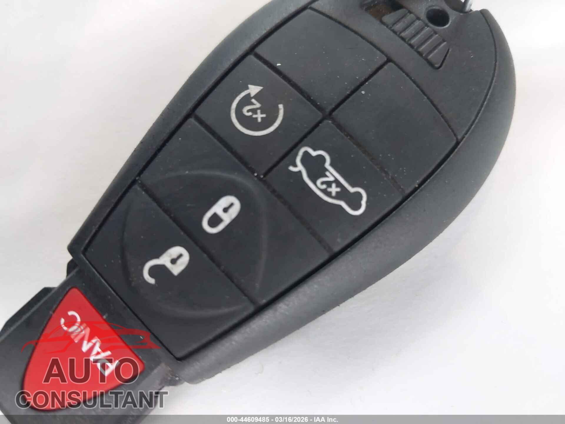DODGE DURANGO 2013 - 1C4RDHAG8DC679218