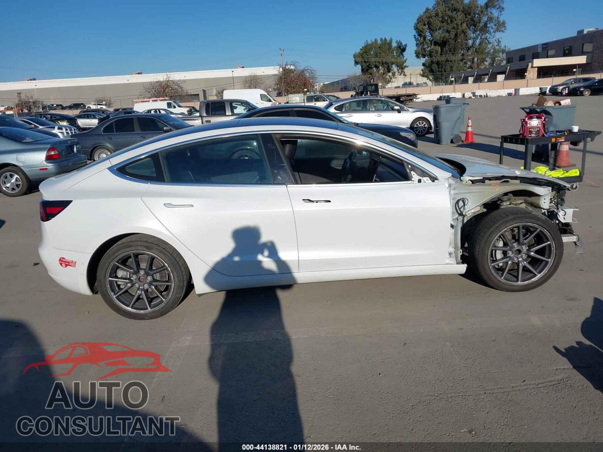 TESLA MODEL 3 2018 - 5YJ3E1EA3JF045488