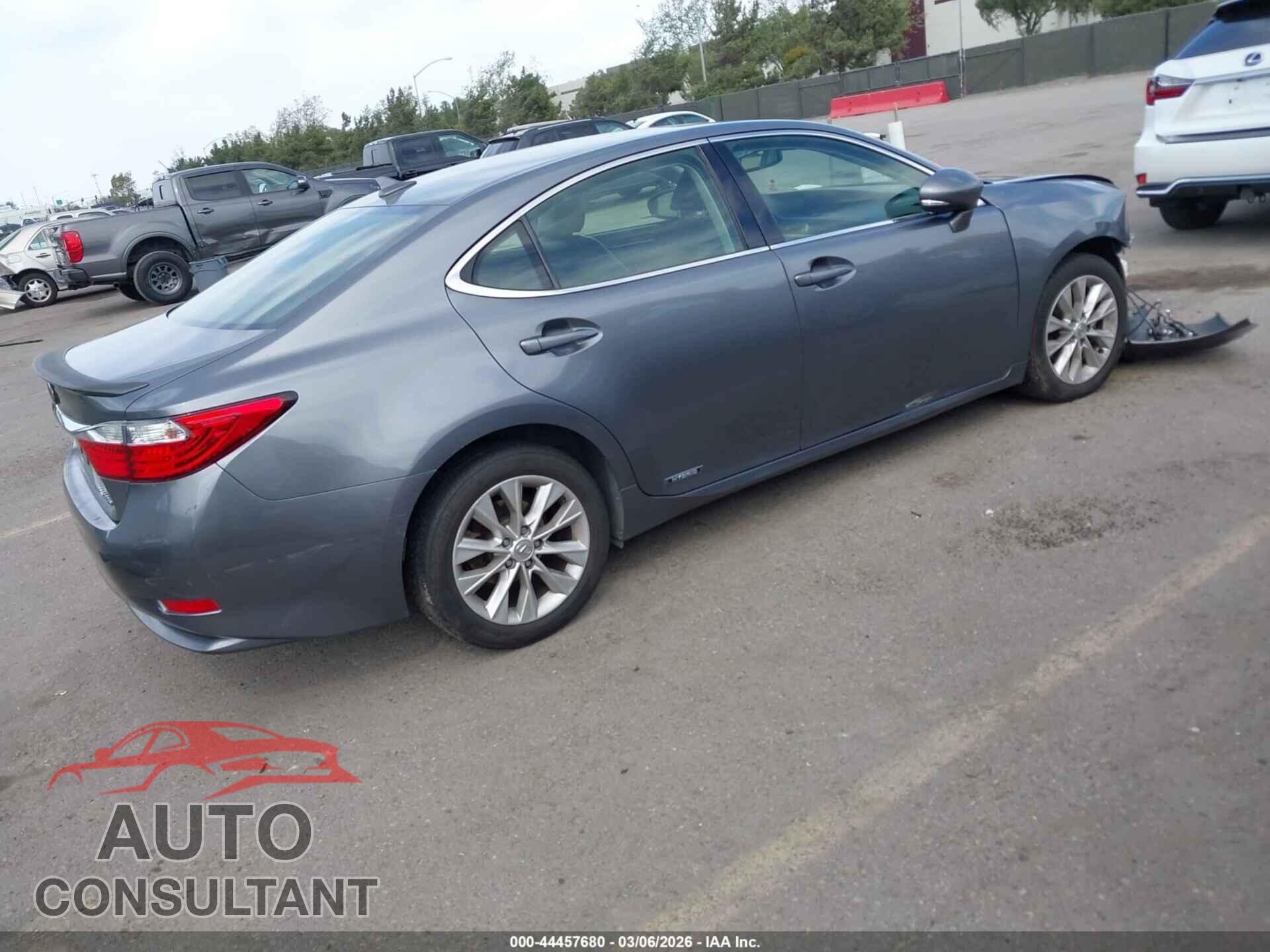 LEXUS ES 300H 2013 - JTHBW1GG2D2029315