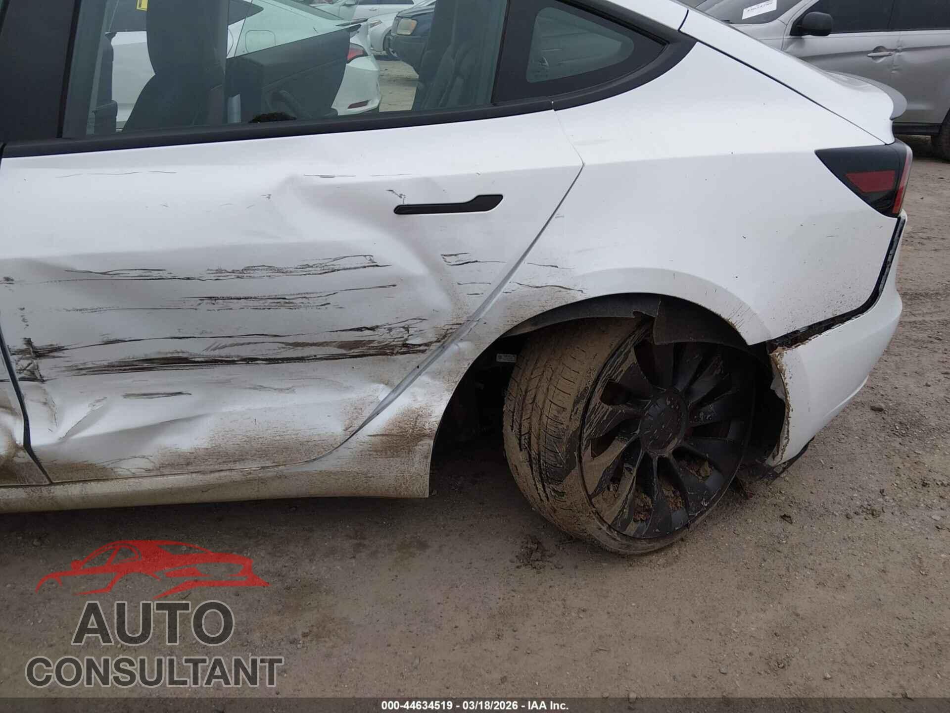 TESLA MODEL 3 2023 - 5YJ3E1EC4PF561496