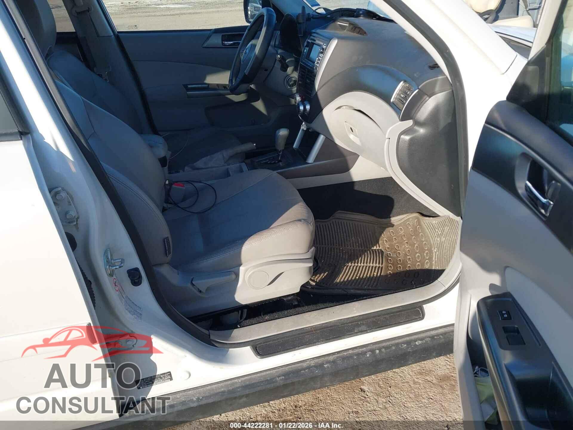 SUBARU FORESTER 2012 - JF2SHAEC1CH421131