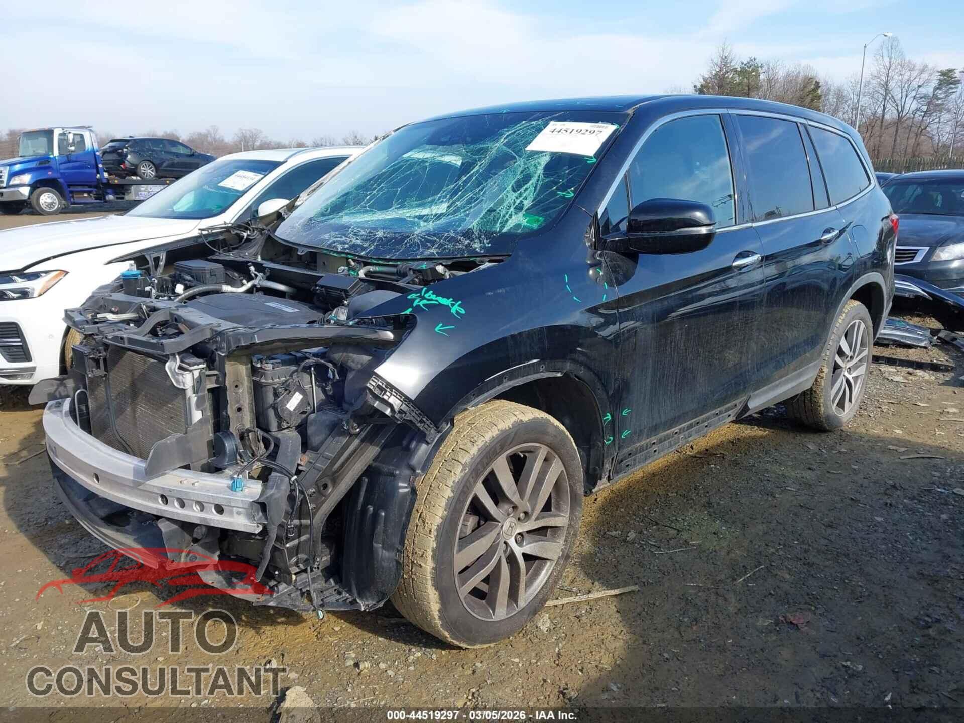 HONDA PILOT 2017 - 5FNYF6H92HB040634
