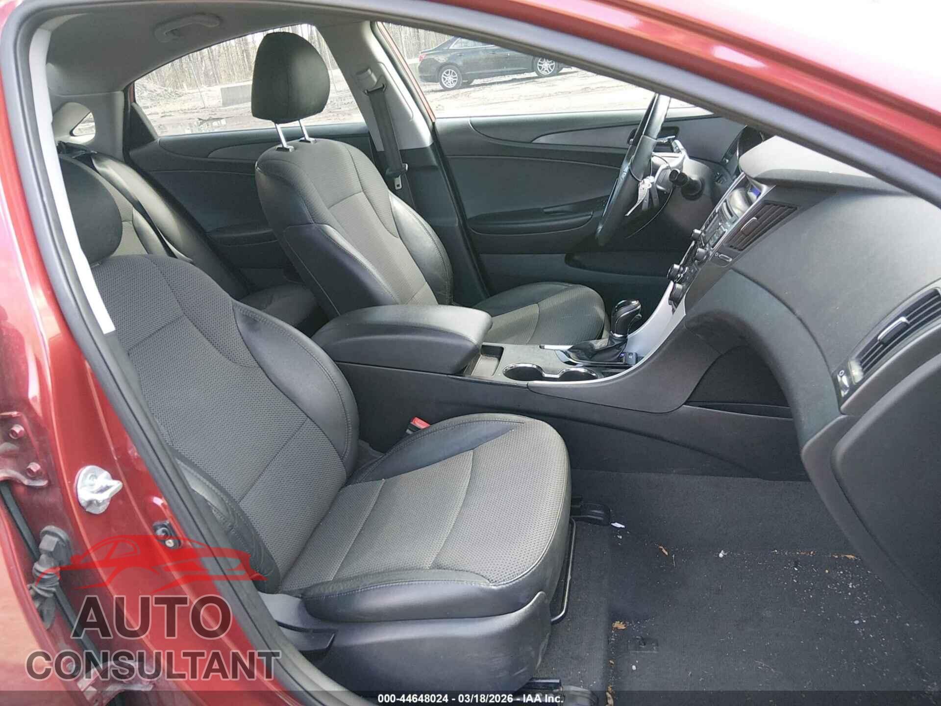 HYUNDAI SONATA 2011 - 5NPEC4AC5BH201797