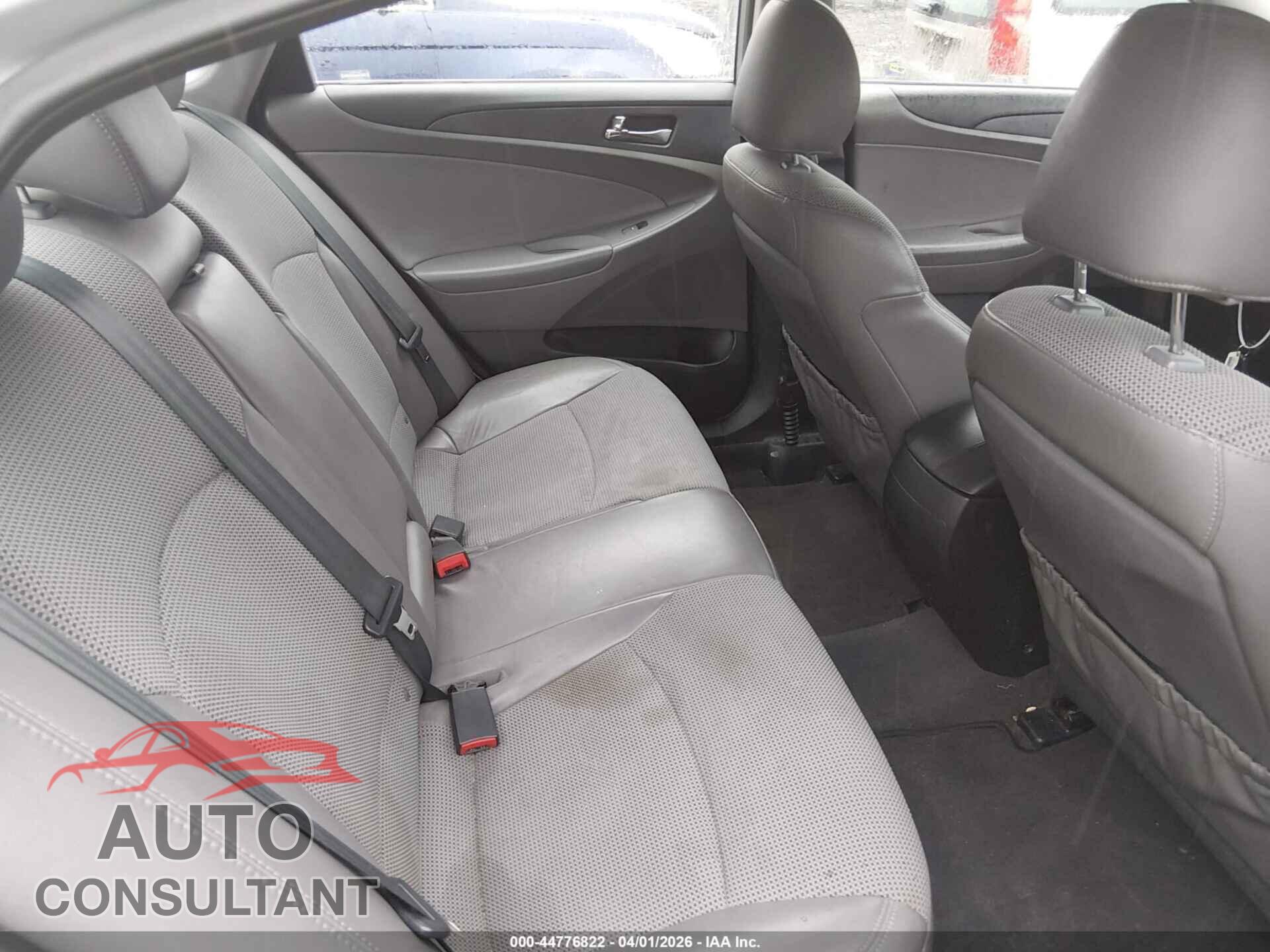 HYUNDAI SONATA 2013 - 5NPEC4AC3DH622517