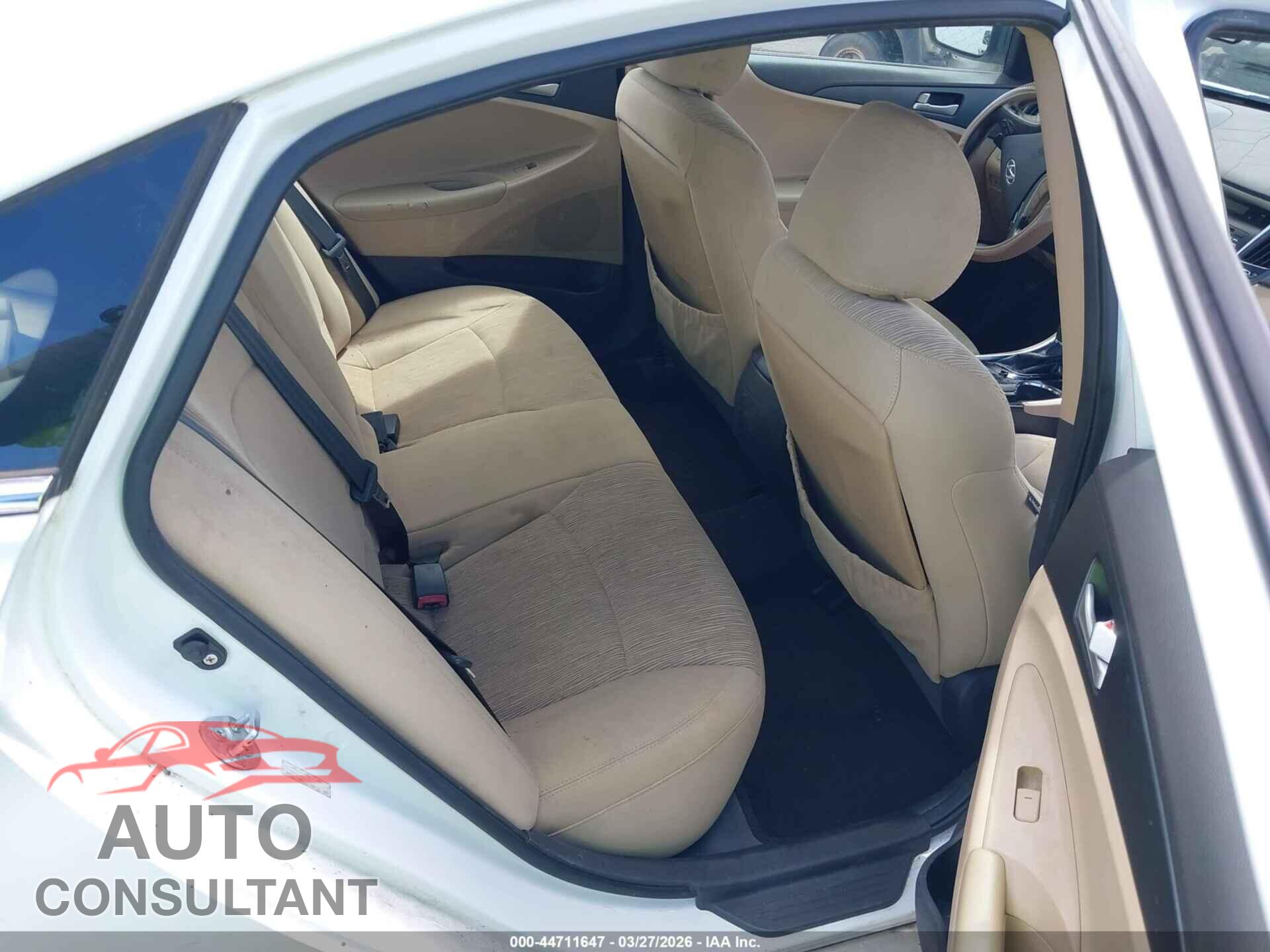 HYUNDAI SONATA 2011 - 5NPEB4AC5BH105347