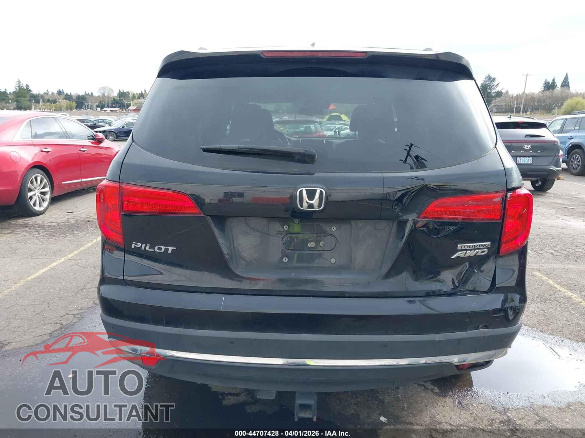 HONDA PILOT 2017 - 5FNYF6H98HB066123