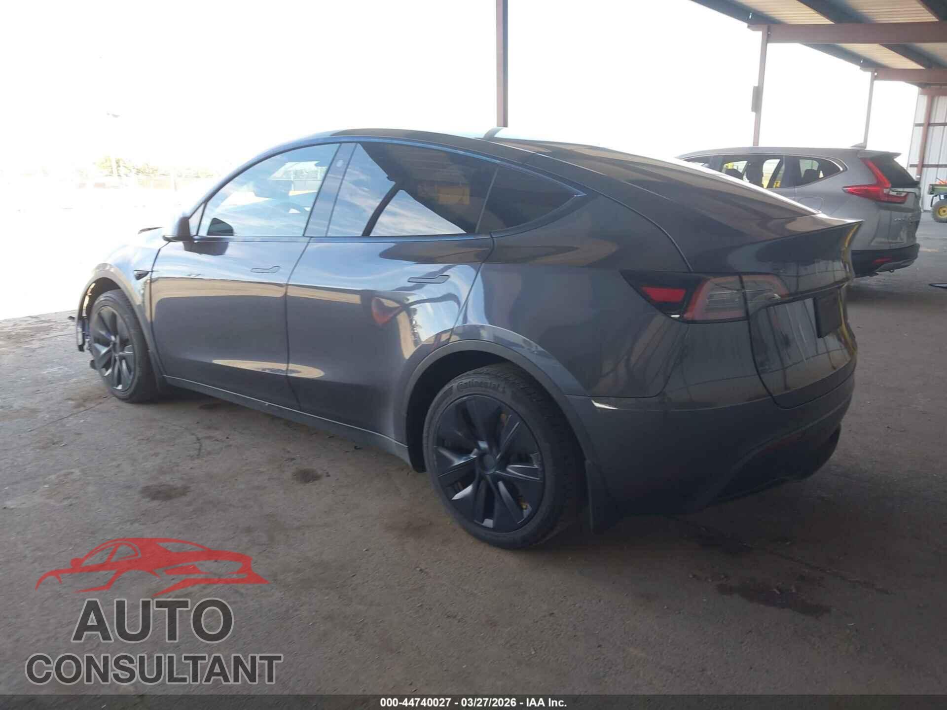TESLA MODEL Y 2023 - 7SAYGDEEXPF637180