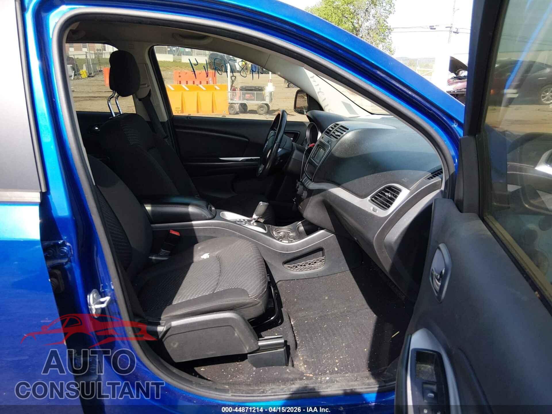 DODGE JOURNEY 2015 - 3C4PDCAB2FT637598
