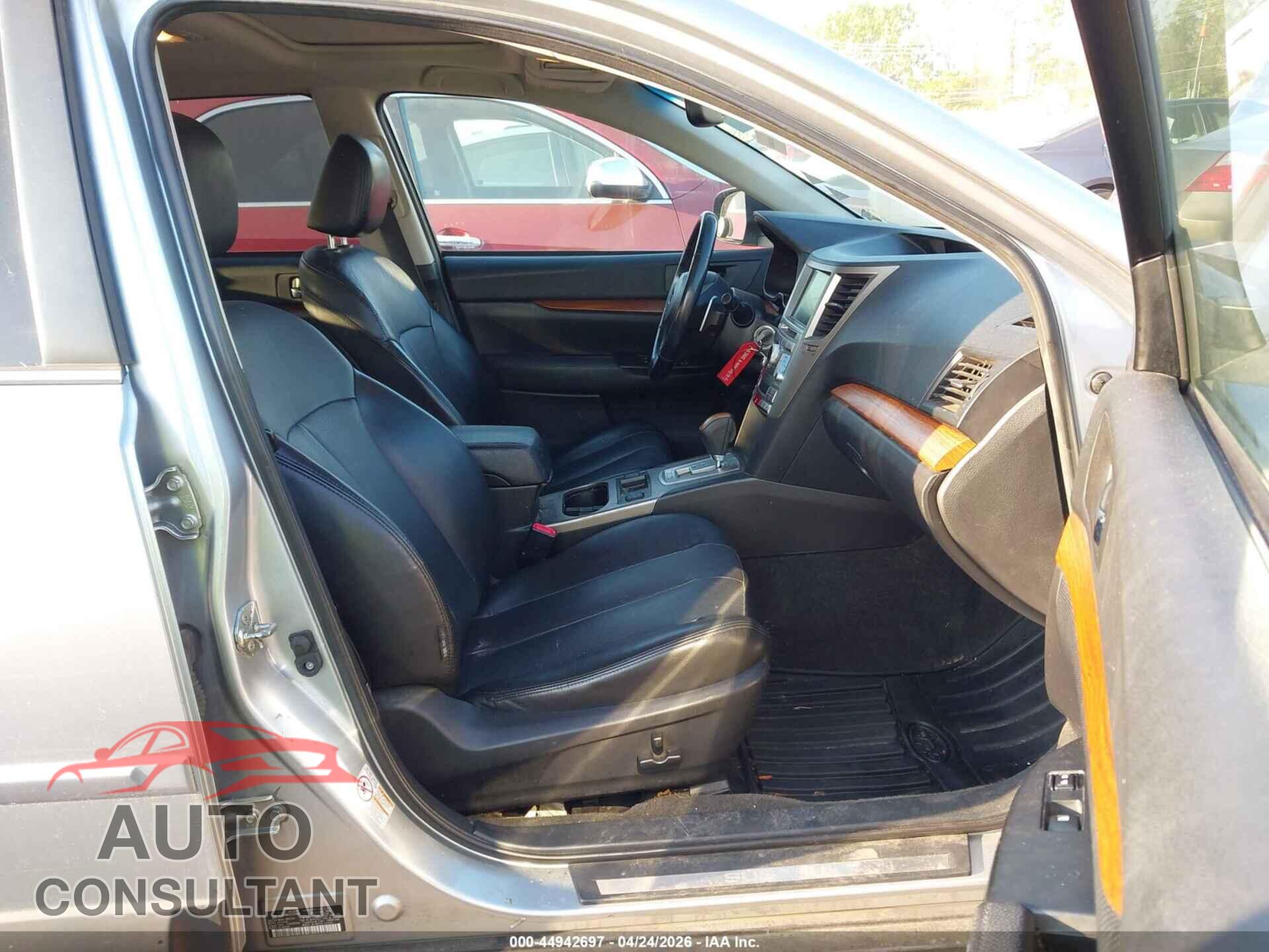 SUBARU OUTBACK 2014 - 4S4BRDMC2E2210892