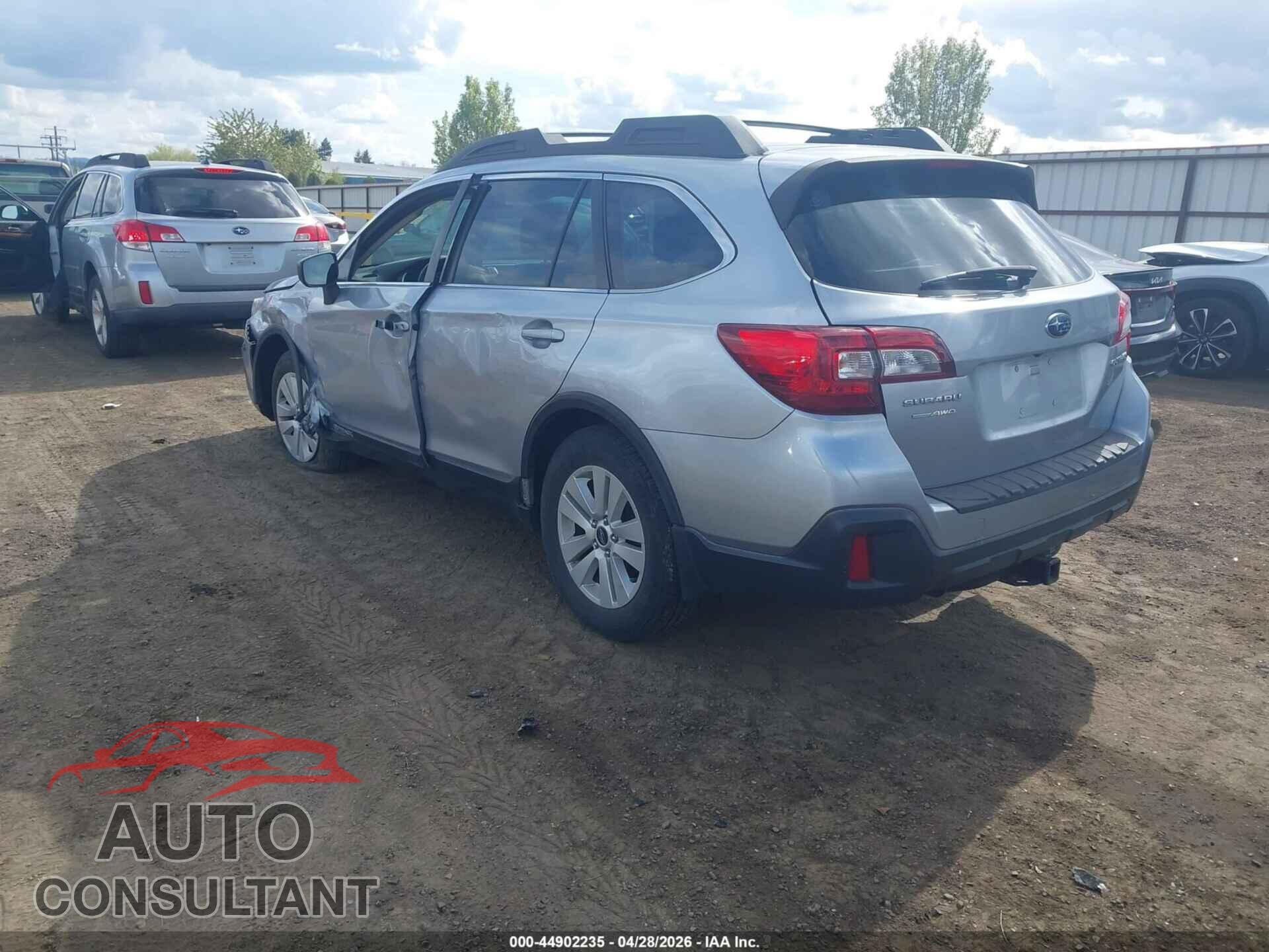 SUBARU OUTBACK 2018 - 4S4BSAAC3J3292014