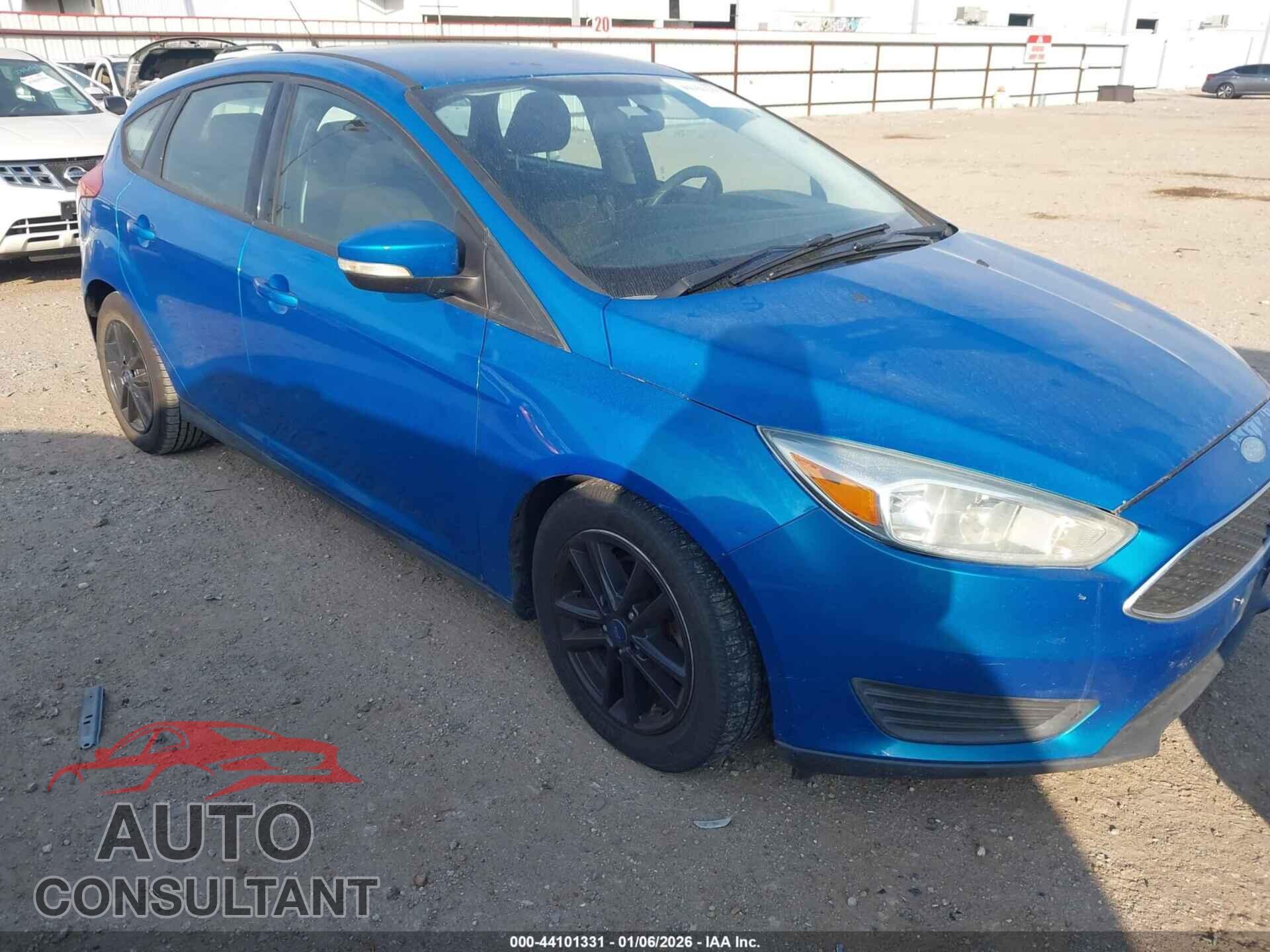 FORD FOCUS 2015 - 1FADP3K23FL223269