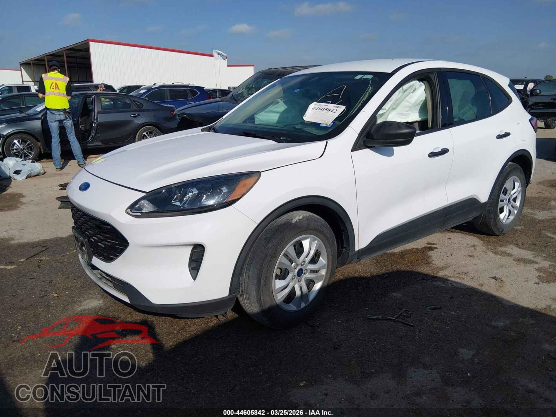 FORD ESCAPE 2020 - 1FMCU0F63LUA31233
