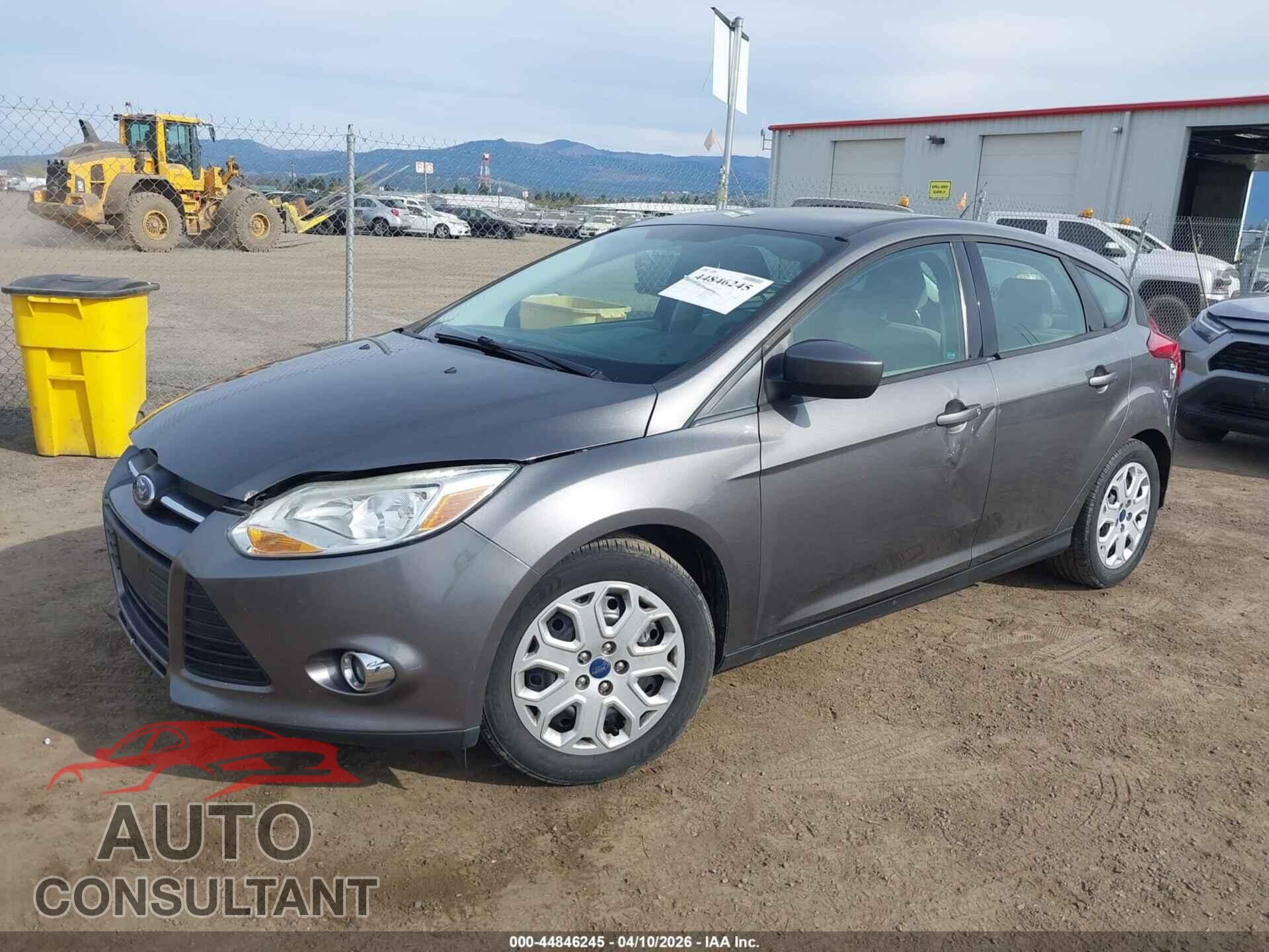 FORD FOCUS 2012 - 1FAHP3K26CL330748