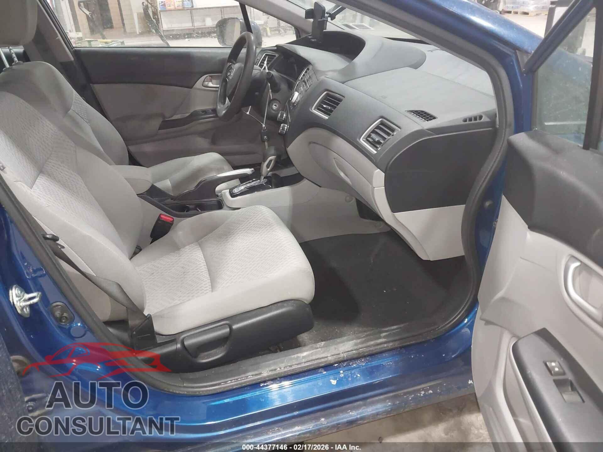 HONDA CIVIC 2014 - 19XFB2F58EE066765