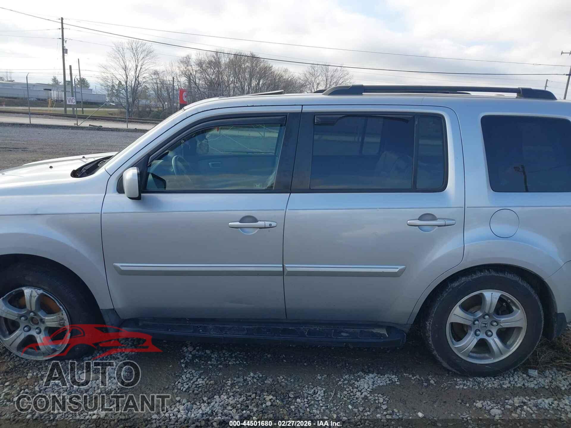 HONDA PILOT 2012 - 5FNYF3H68CB015153