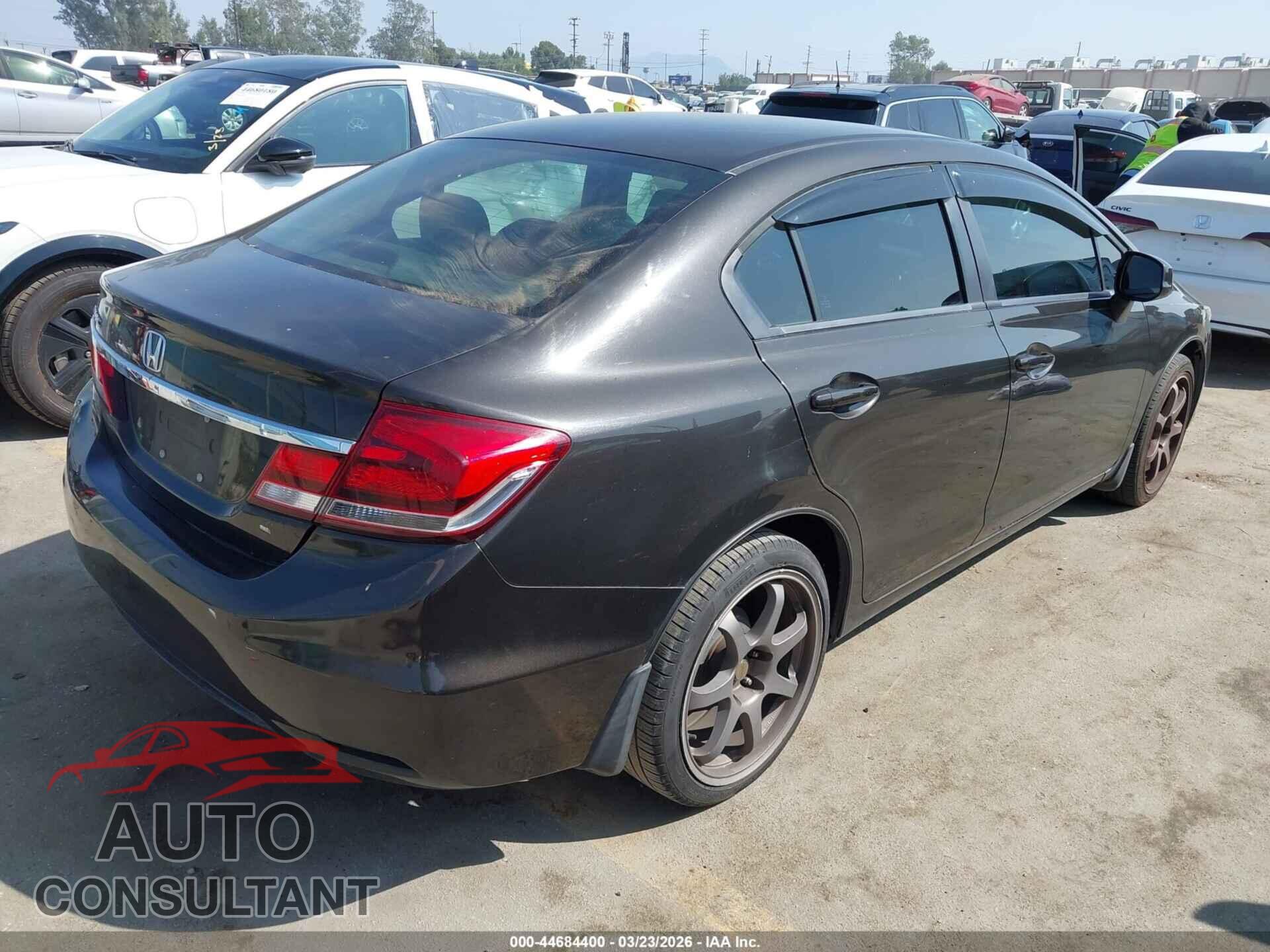 HONDA CIVIC 2013 - 19XFB2F54DE264631