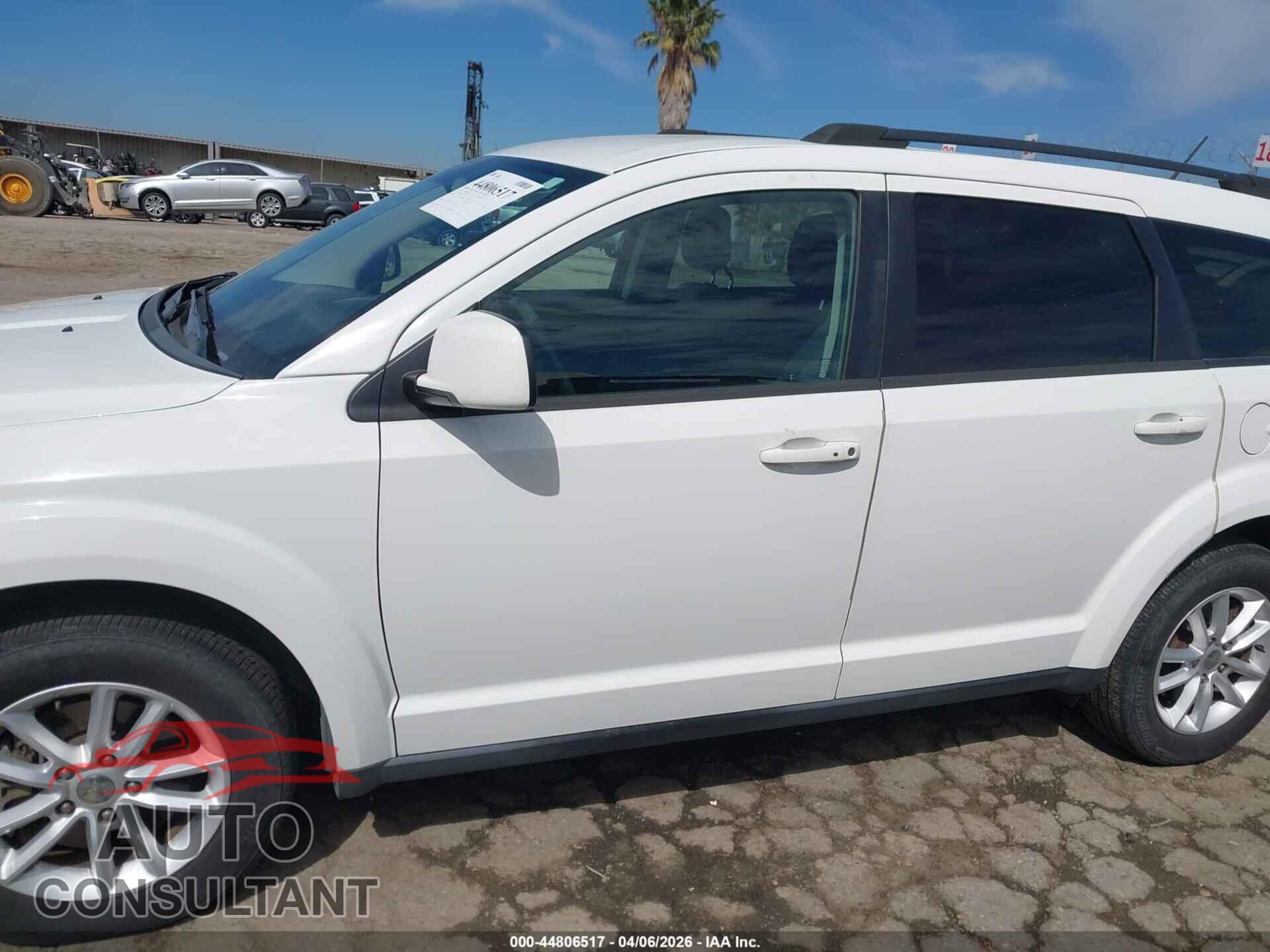 DODGE JOURNEY 2017 - 3C4PDCBG2HT522724