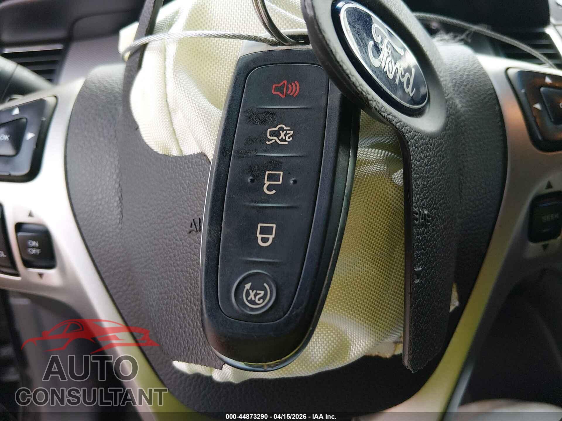 FORD TAURUS 2015 - 1FAHP2KT7FG179953