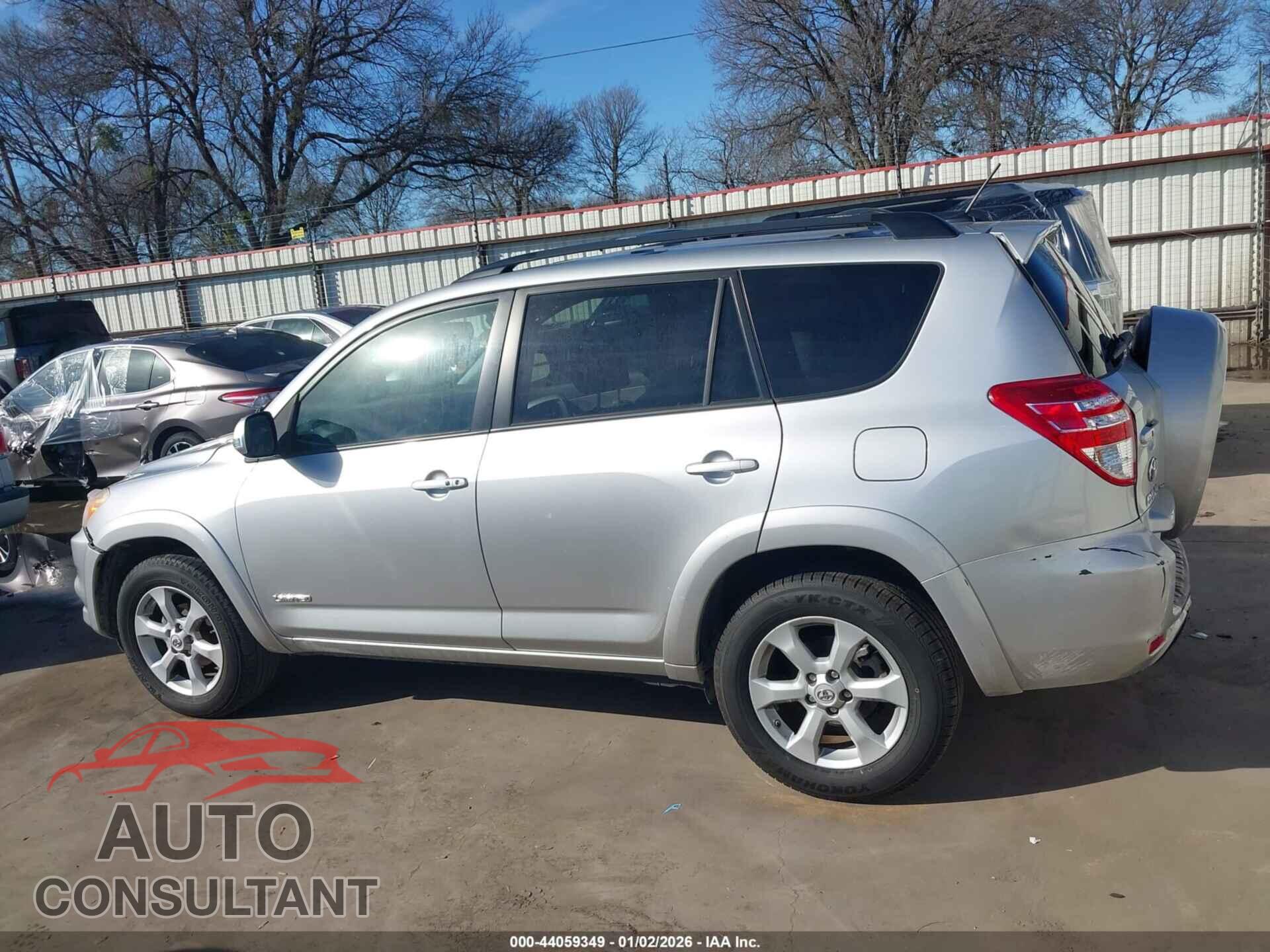 TOYOTA RAV4 2012 - 2T3DF4DV2CW251163