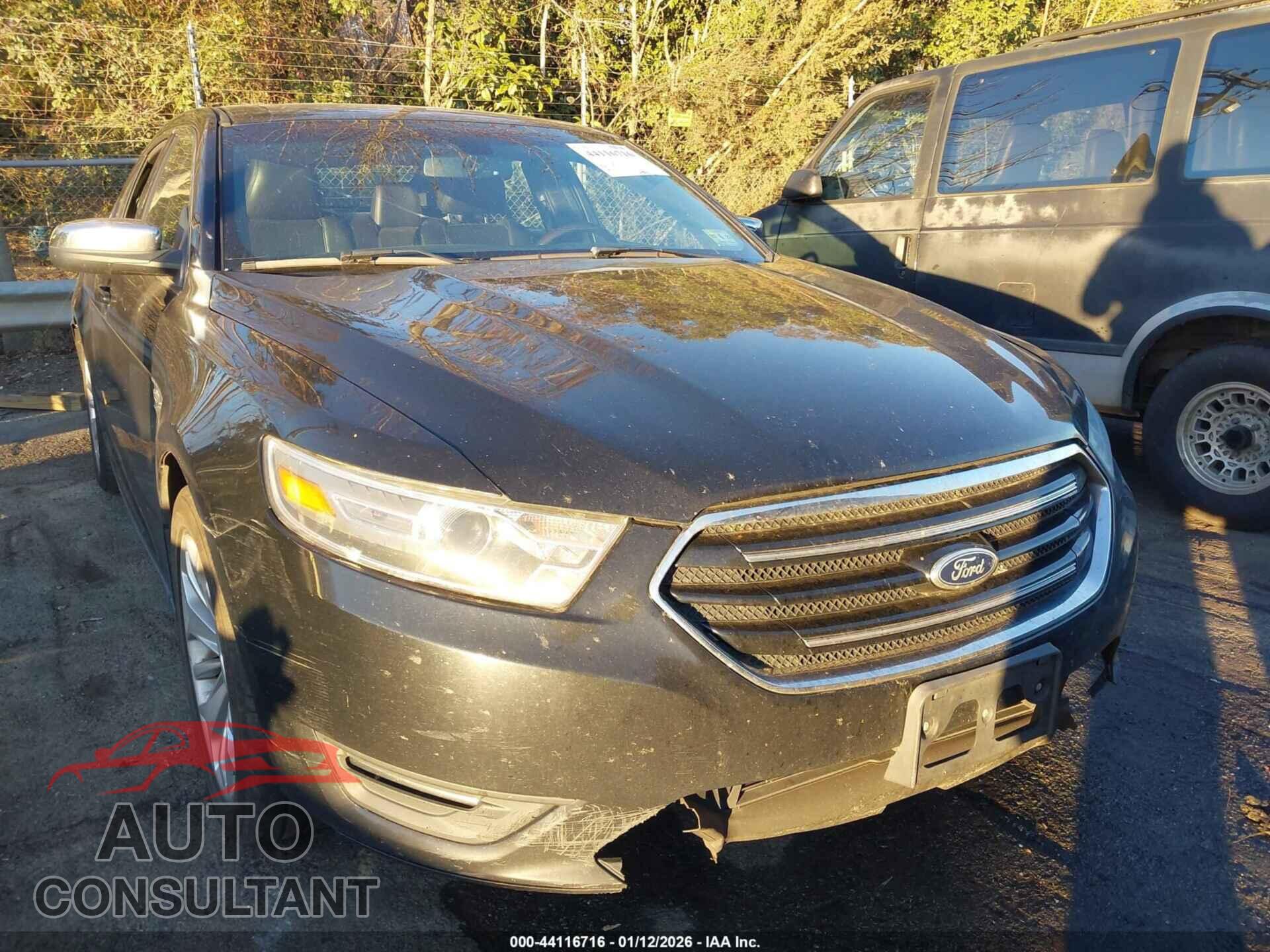 FORD TAURUS 2016 - 1FAHP2F83GG129512